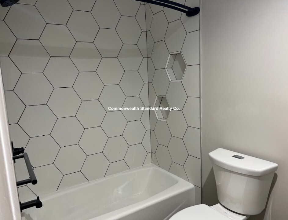 1661 Washington St, South End