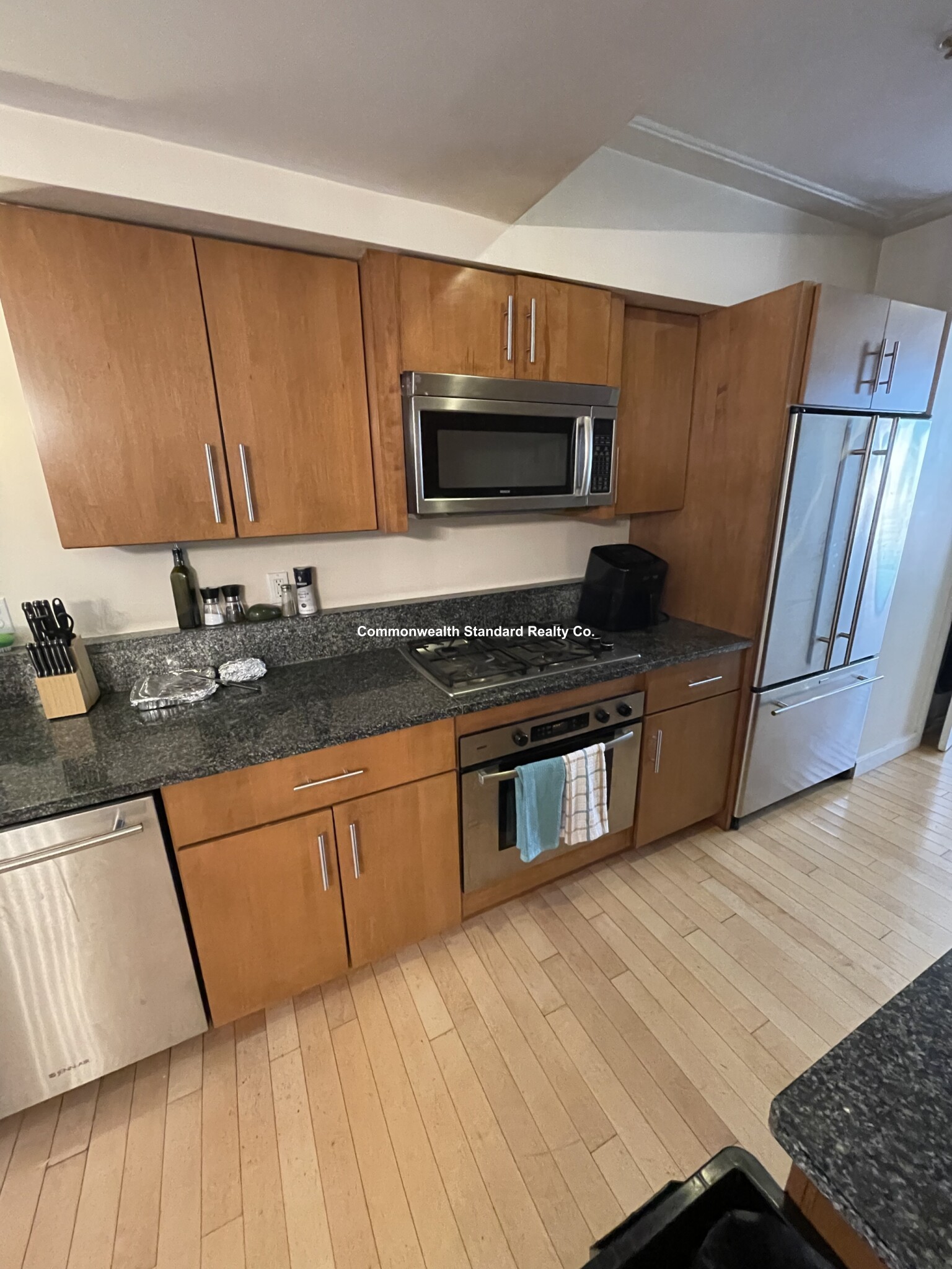 335 2nd St, South Boston