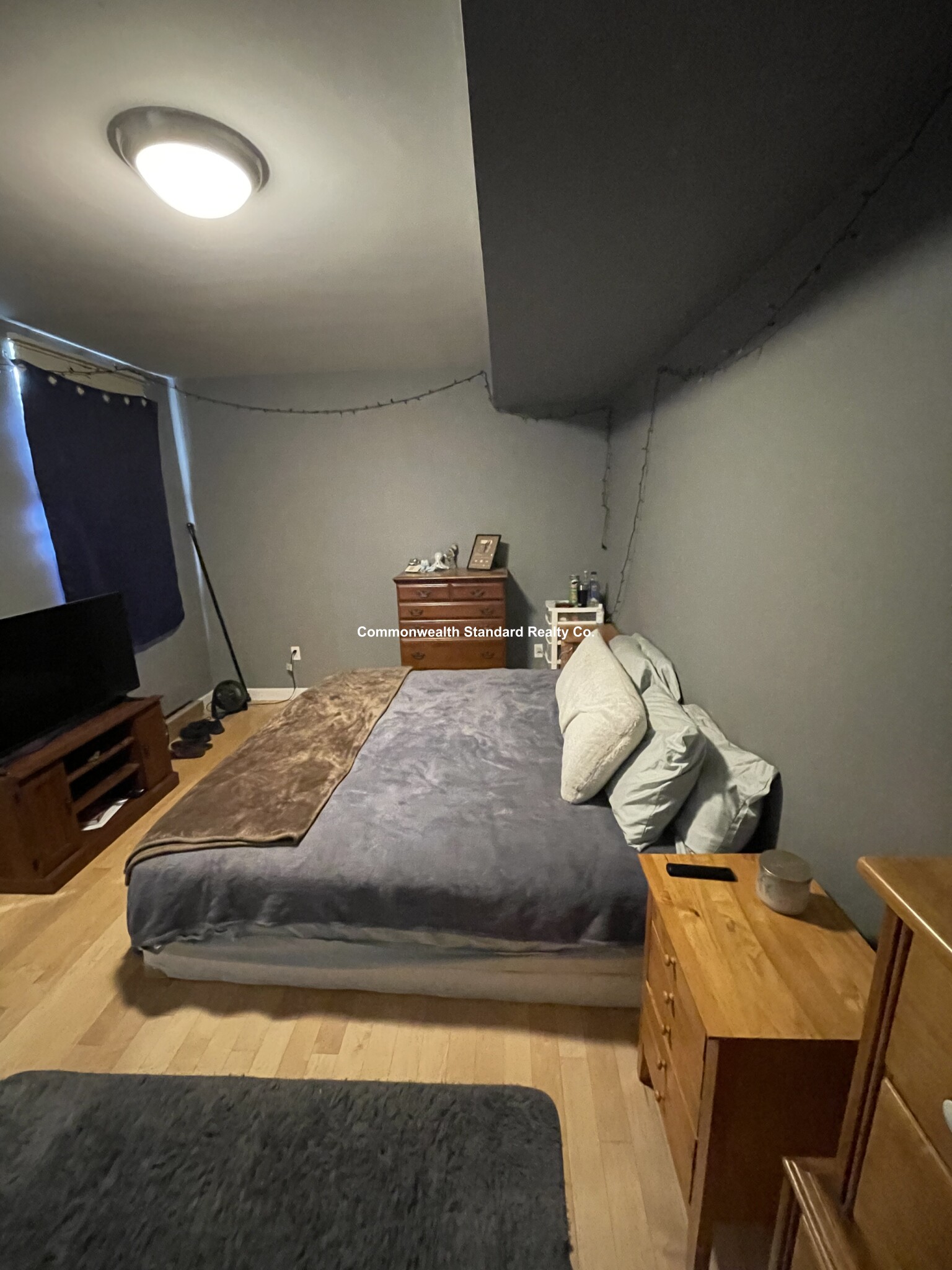 335 2nd St, South Boston