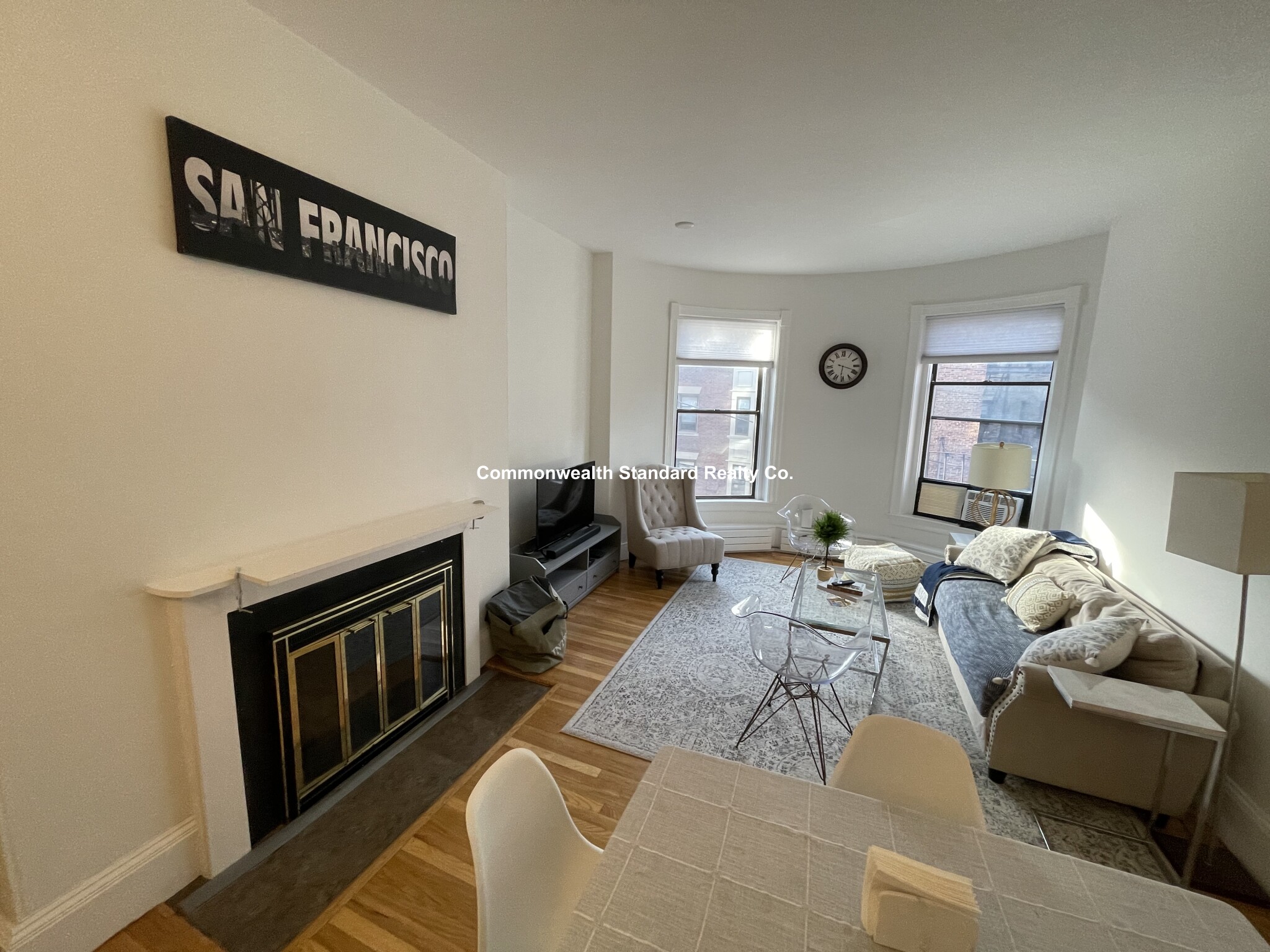 922 Beacon St, Fenway