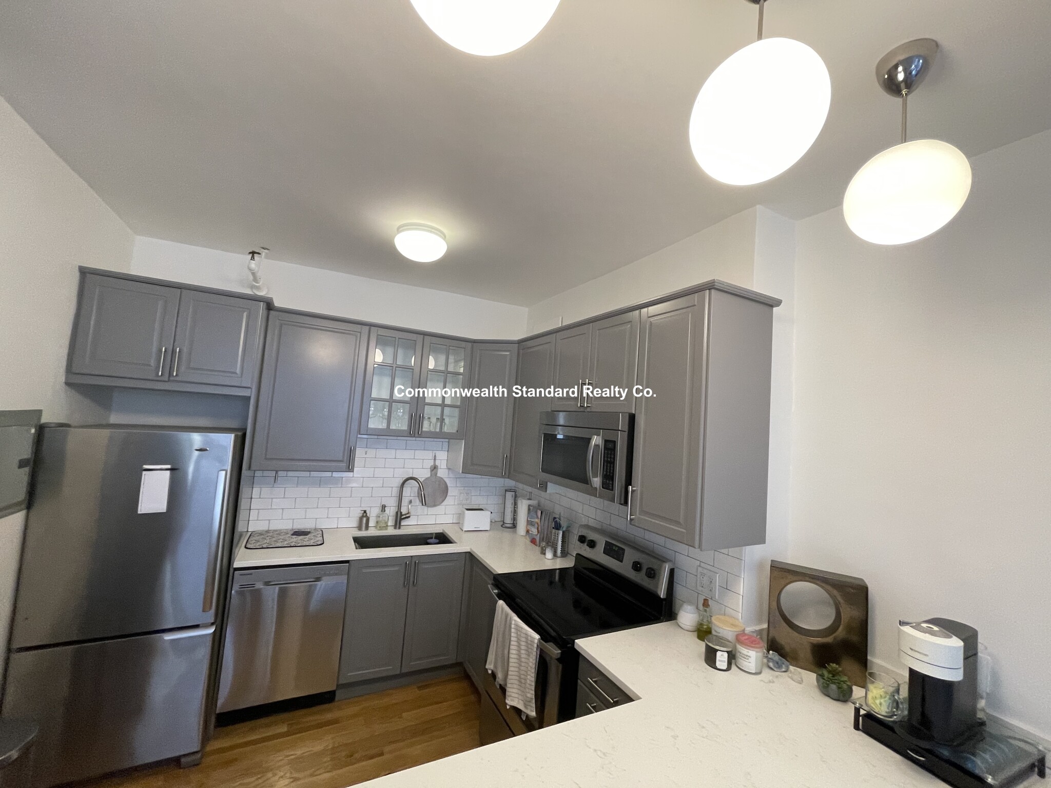 922 Beacon St, Fenway