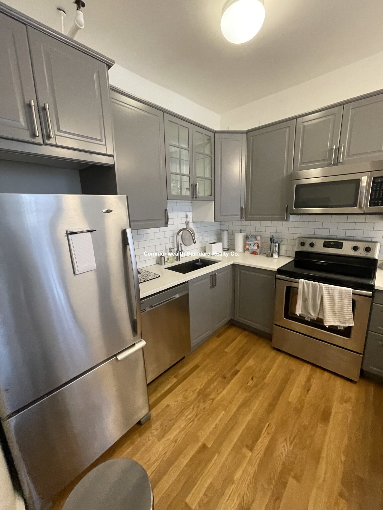 922 Beacon St, Fenway