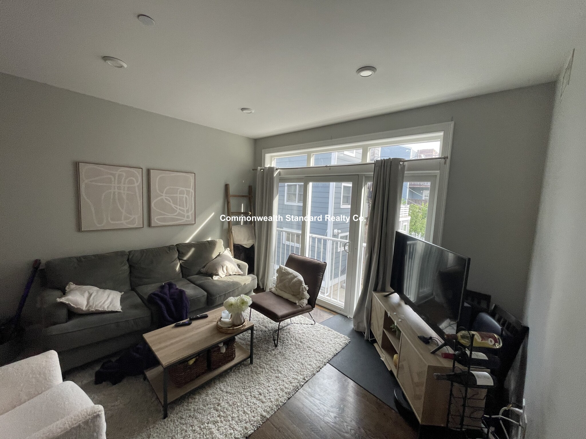 154 Gold St, South Boston