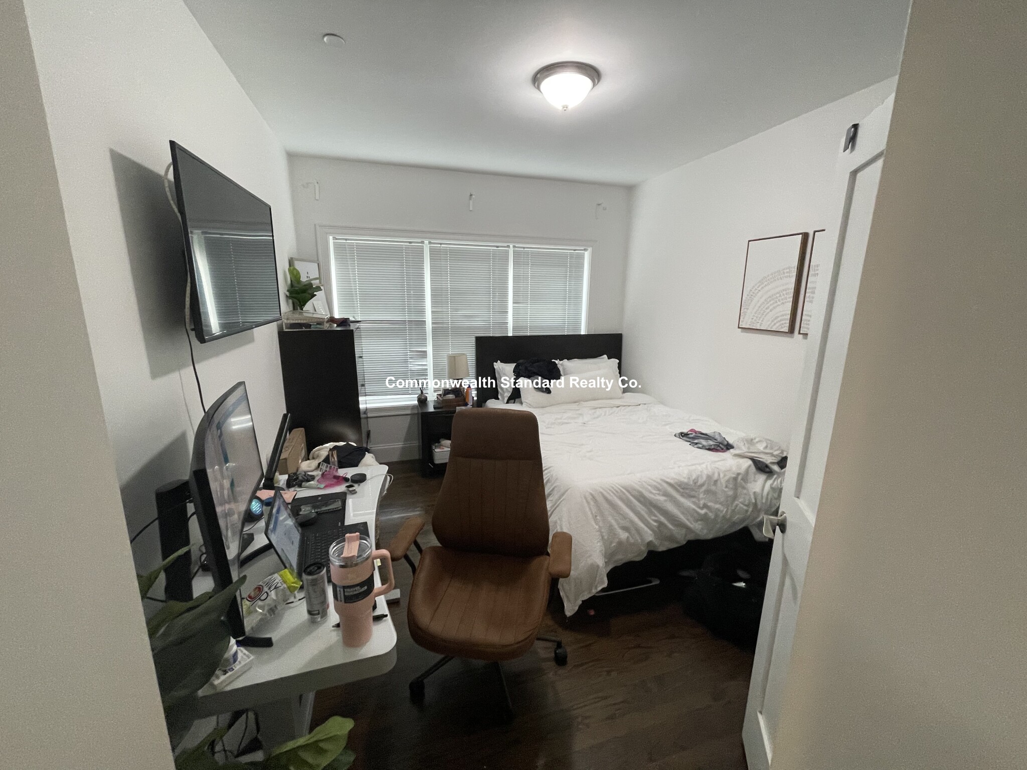 154 Gold St, South Boston