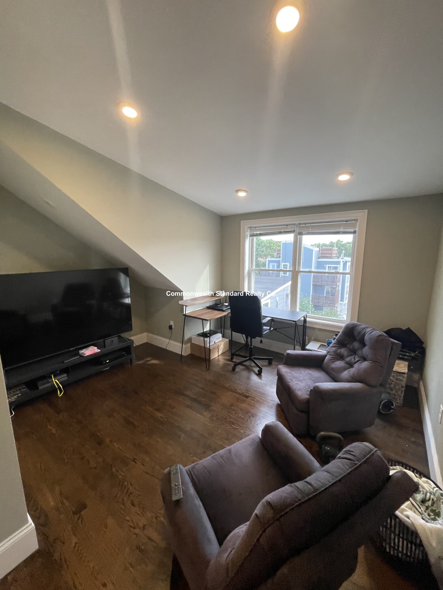 154 Gold St, South Boston