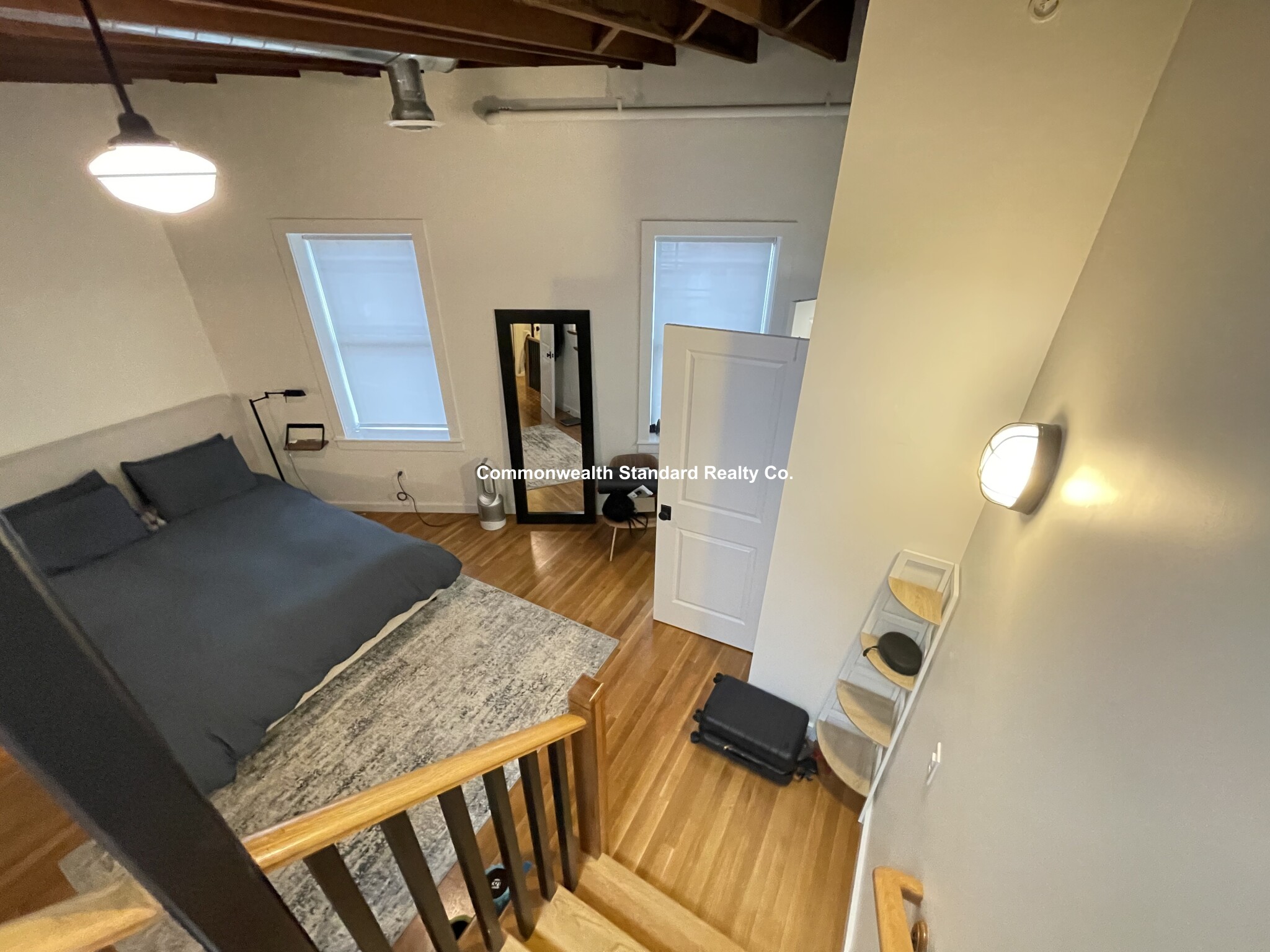 17 Saint Marys Ct, Longwood