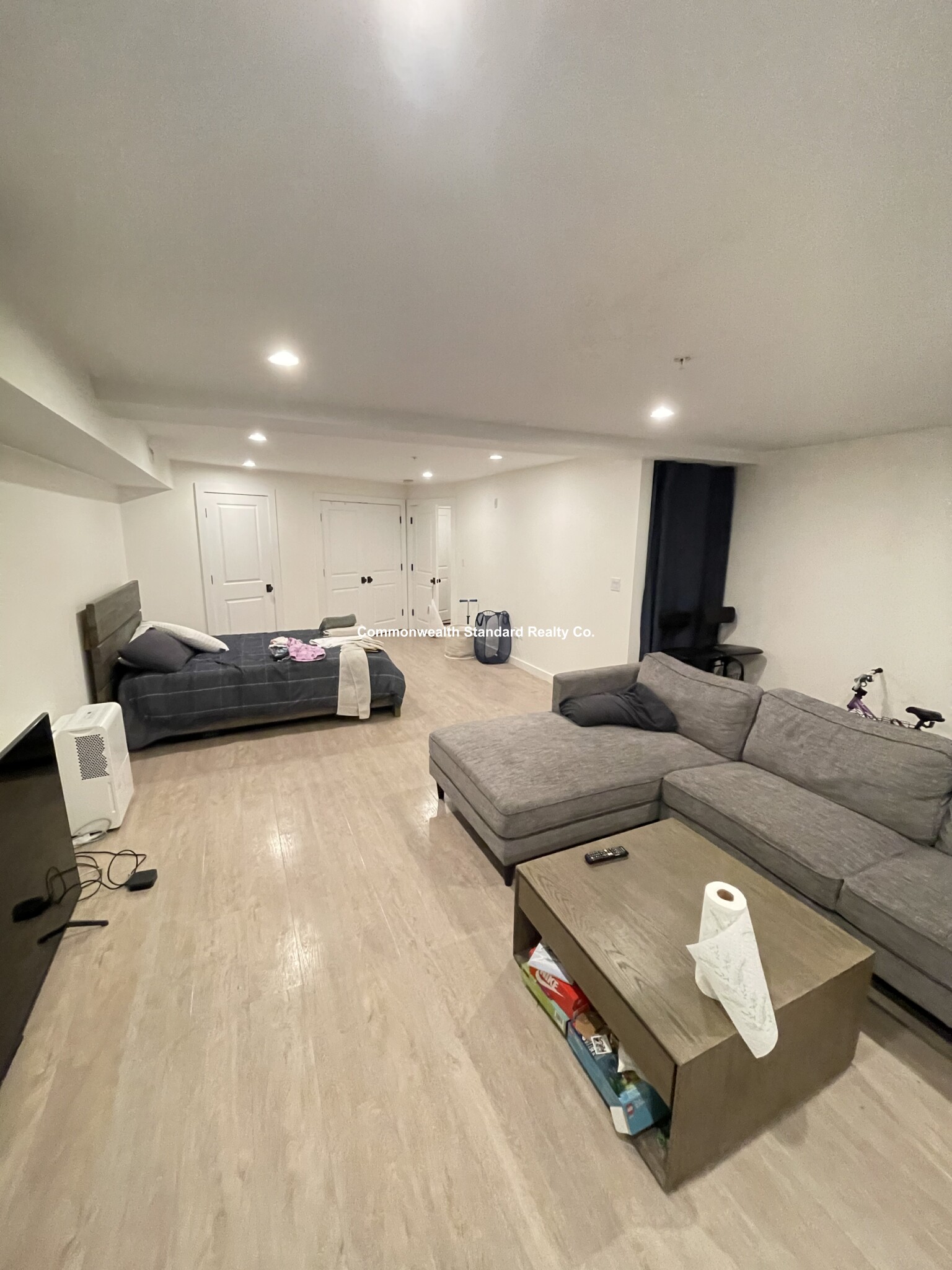 17 Saint Marys Ct, Longwood