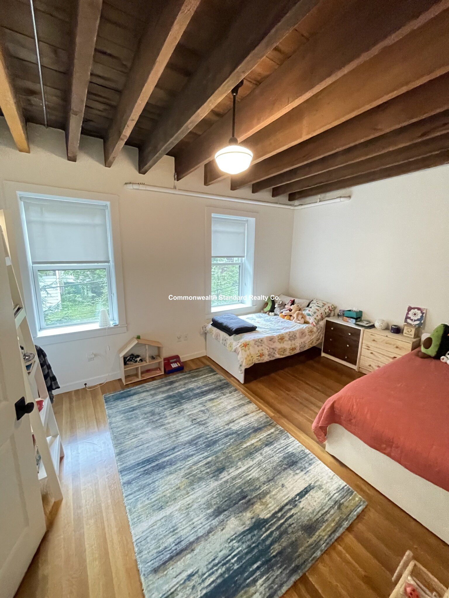 17 Saint Marys Ct, Longwood