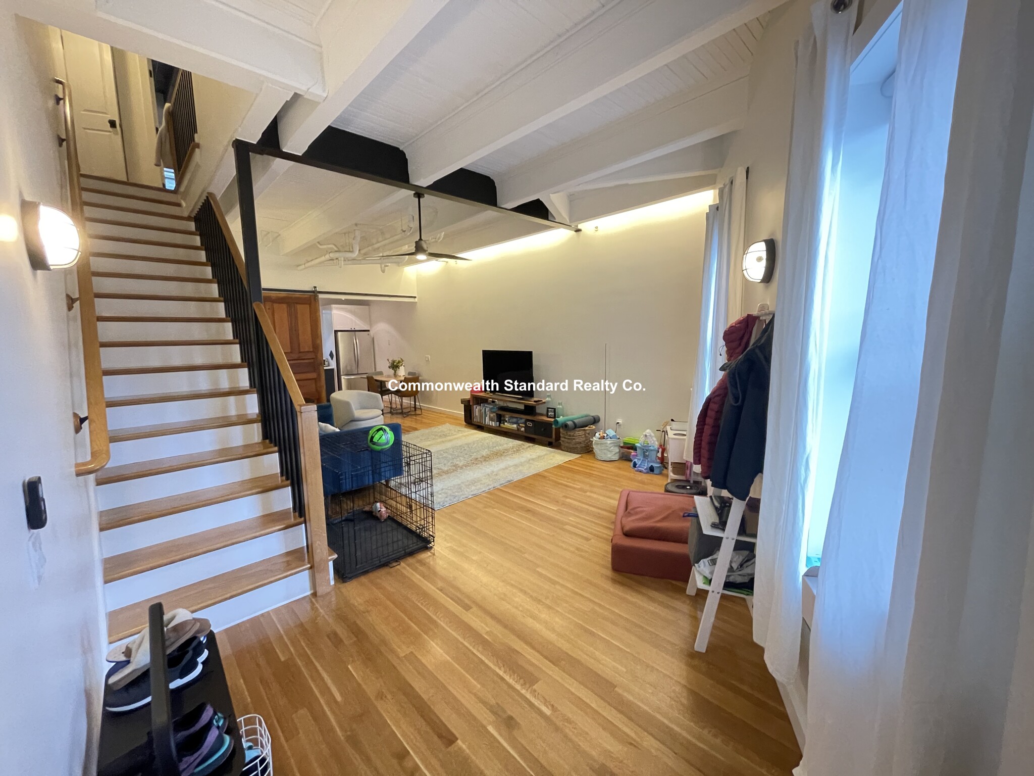 17 Saint Marys Ct, Longwood