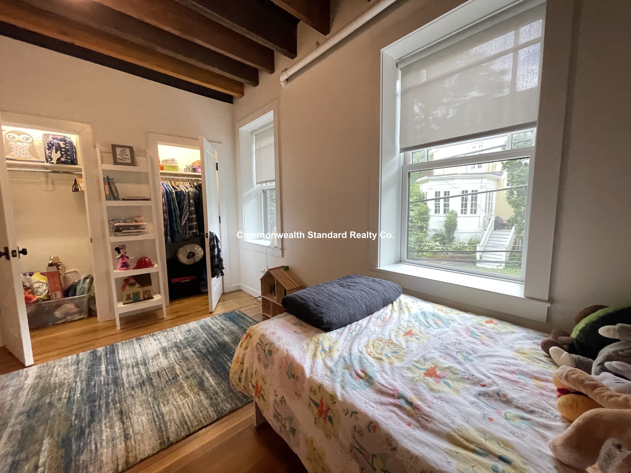 17 Saint Marys Ct, Longwood