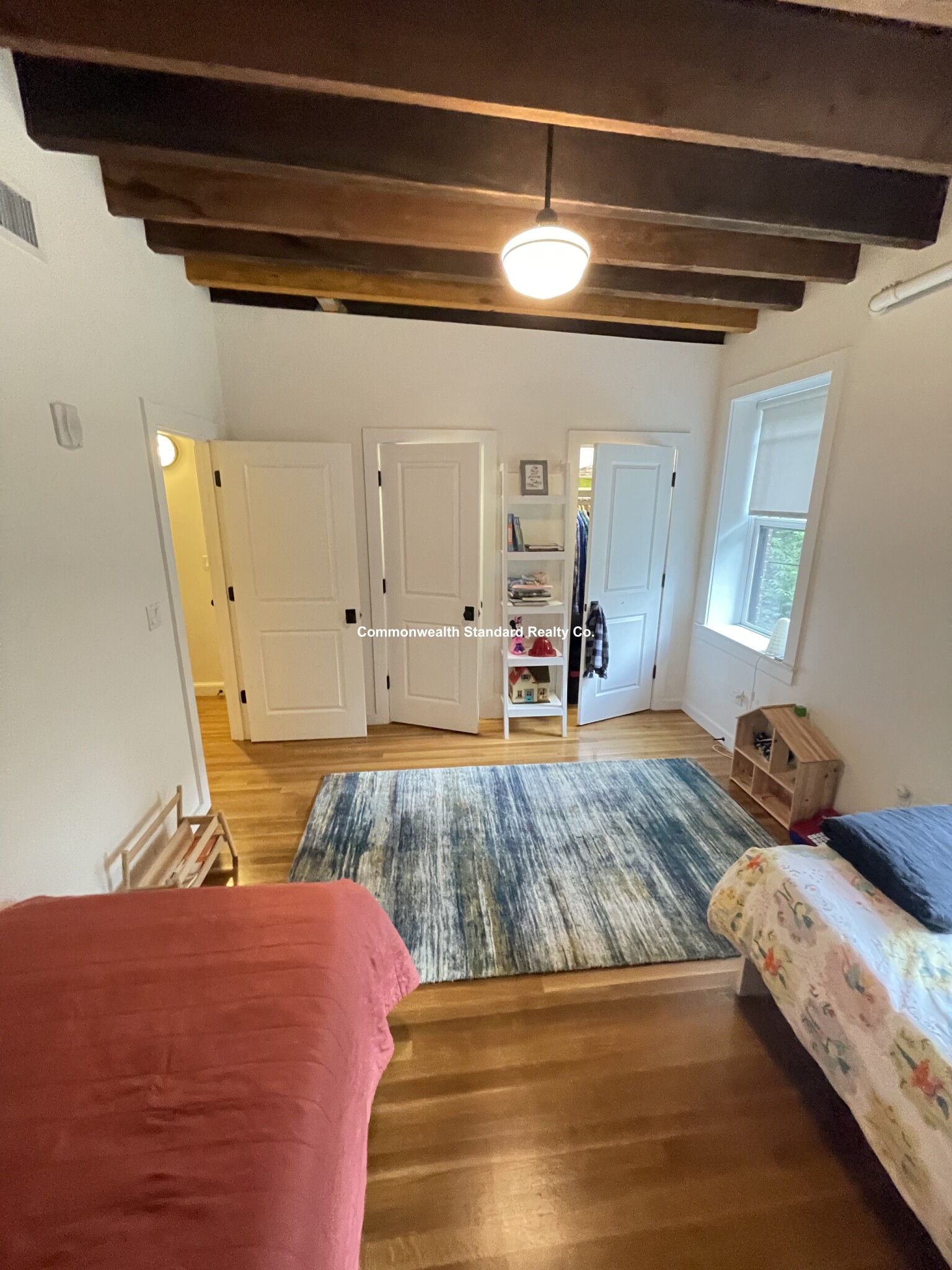 17 Saint Marys Ct, Longwood