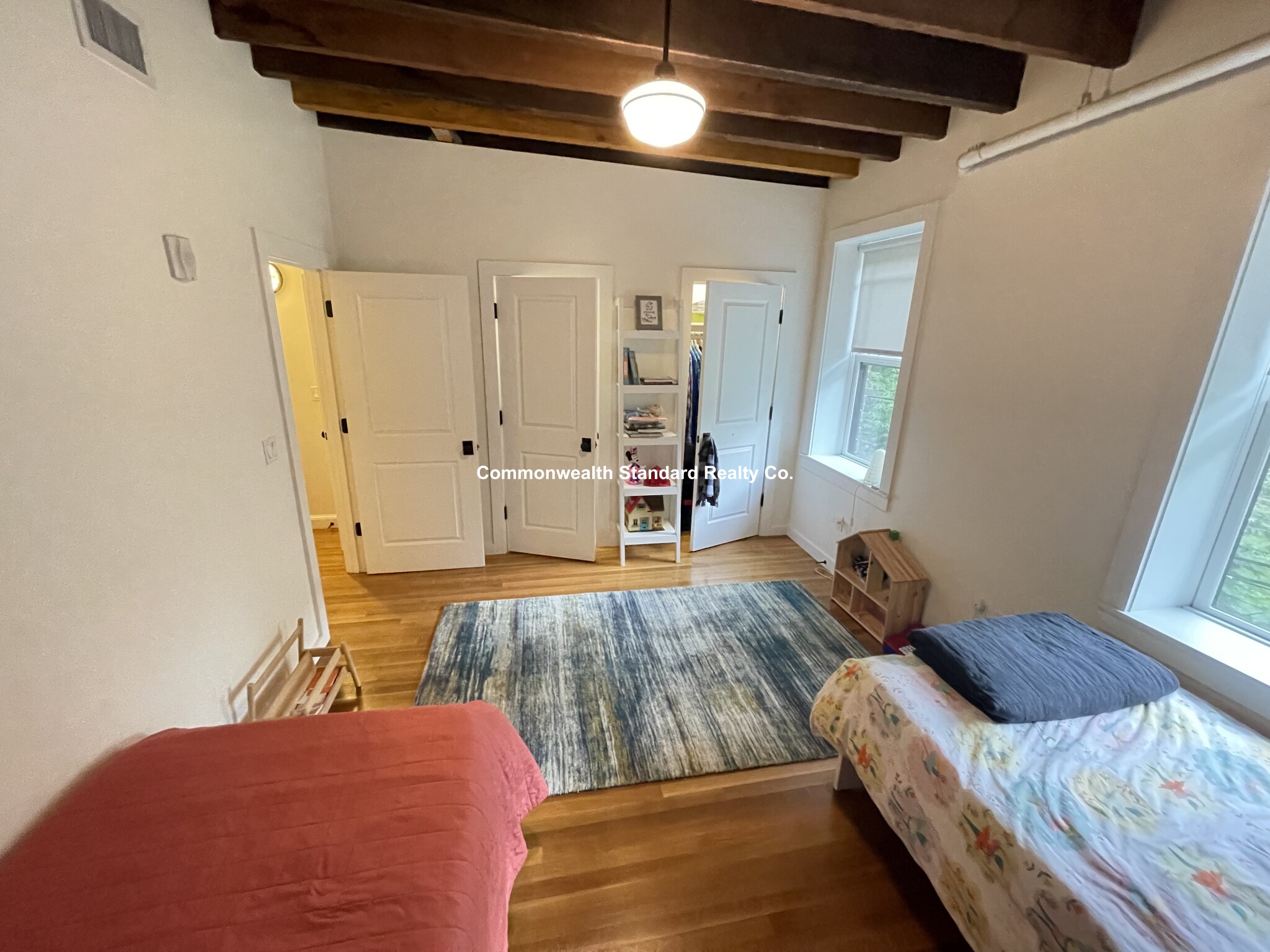 17 Saint Marys Ct, Longwood