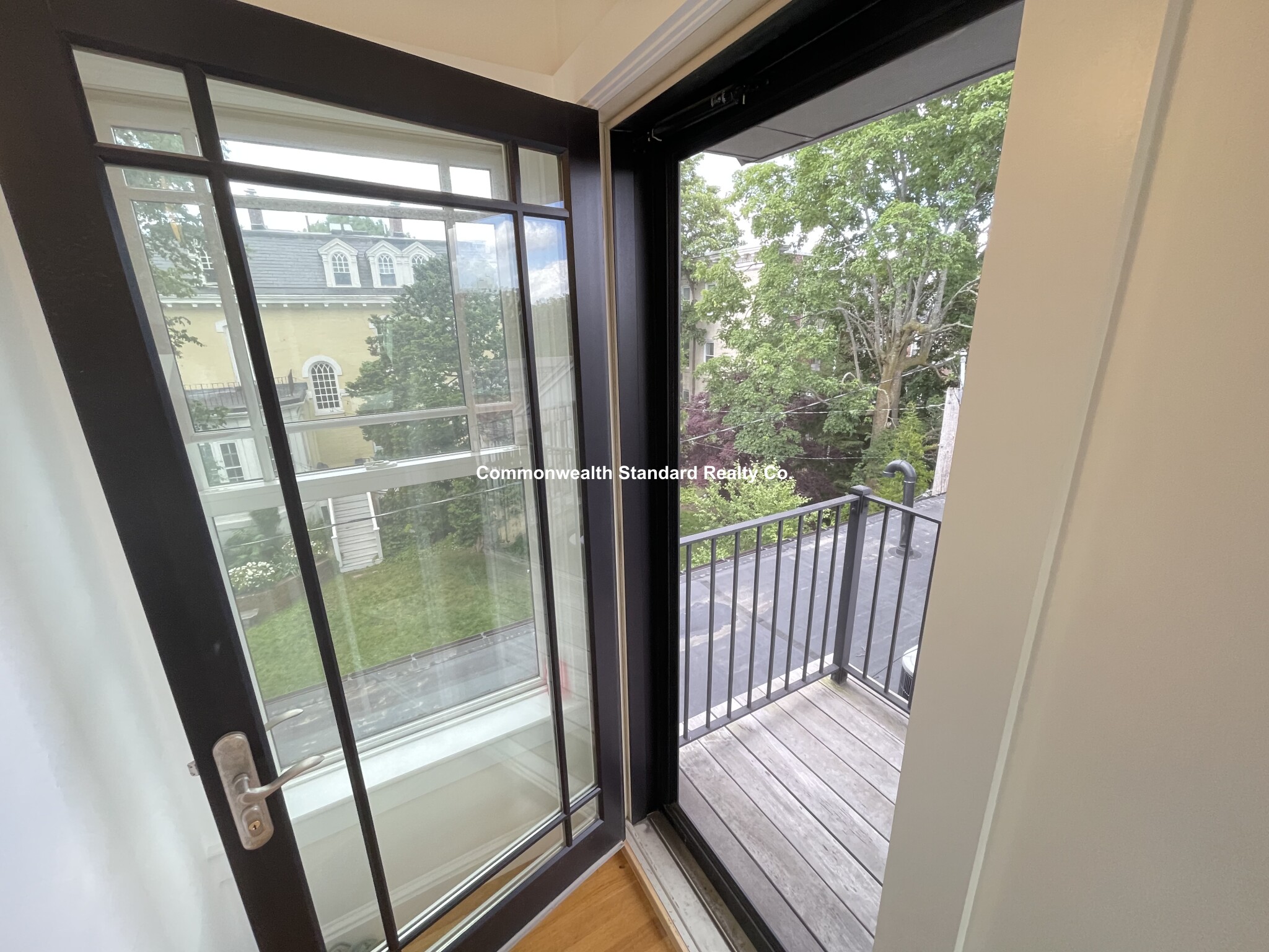 17 Saint Marys Ct, Longwood