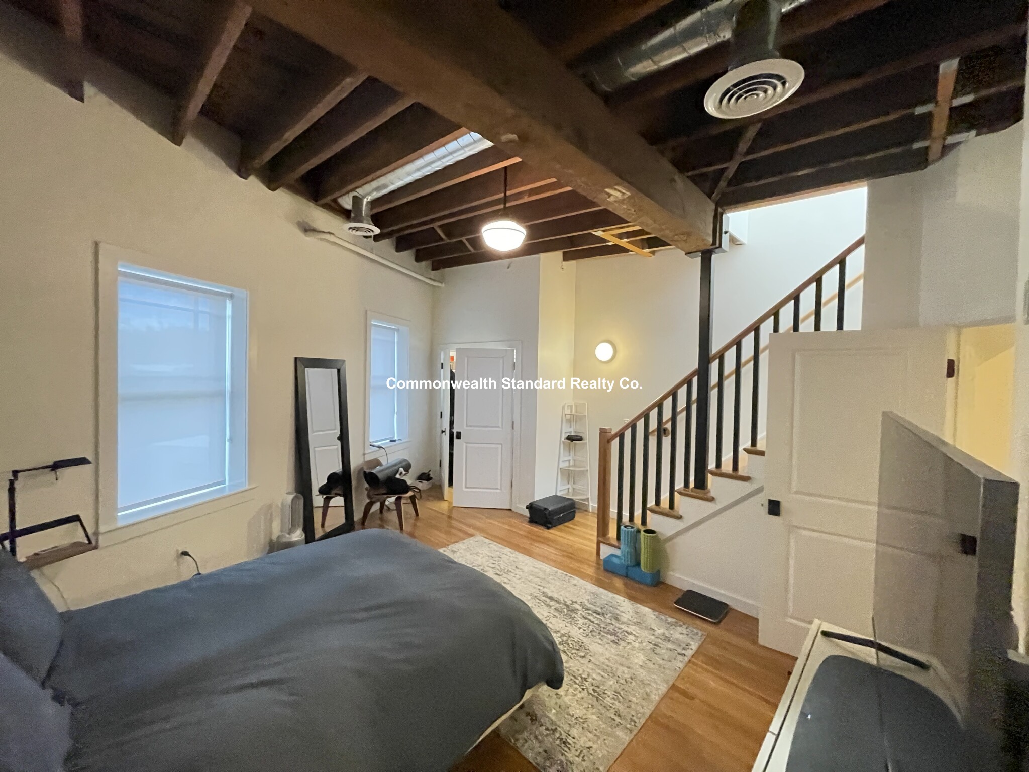 17 Saint Marys Ct, Longwood