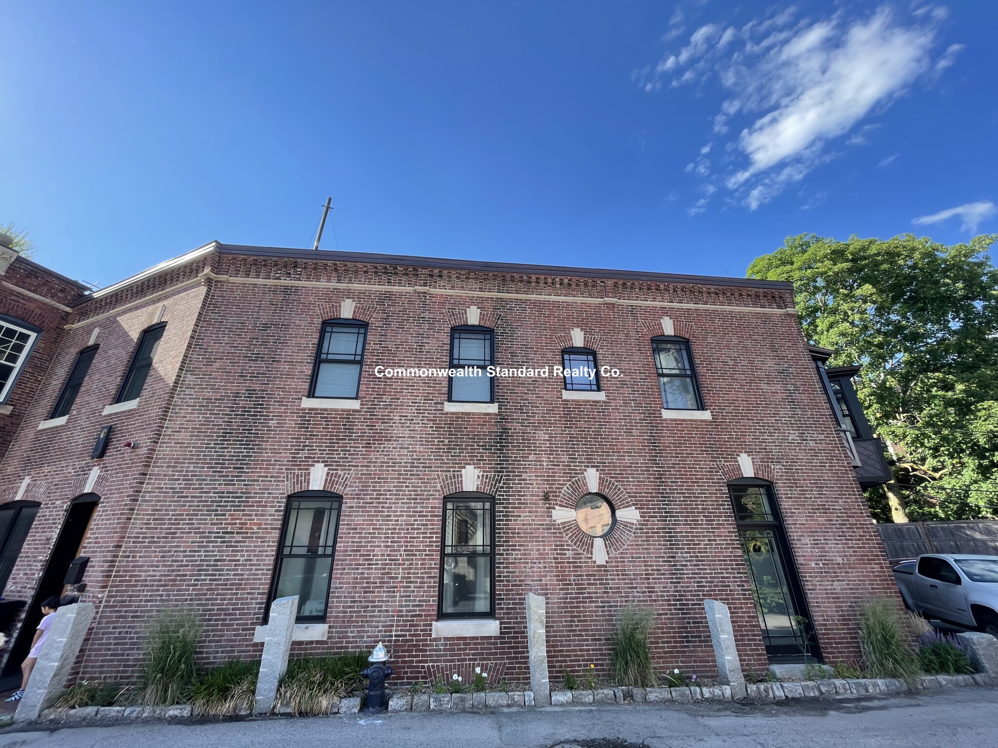 17 Saint Marys Ct, Longwood