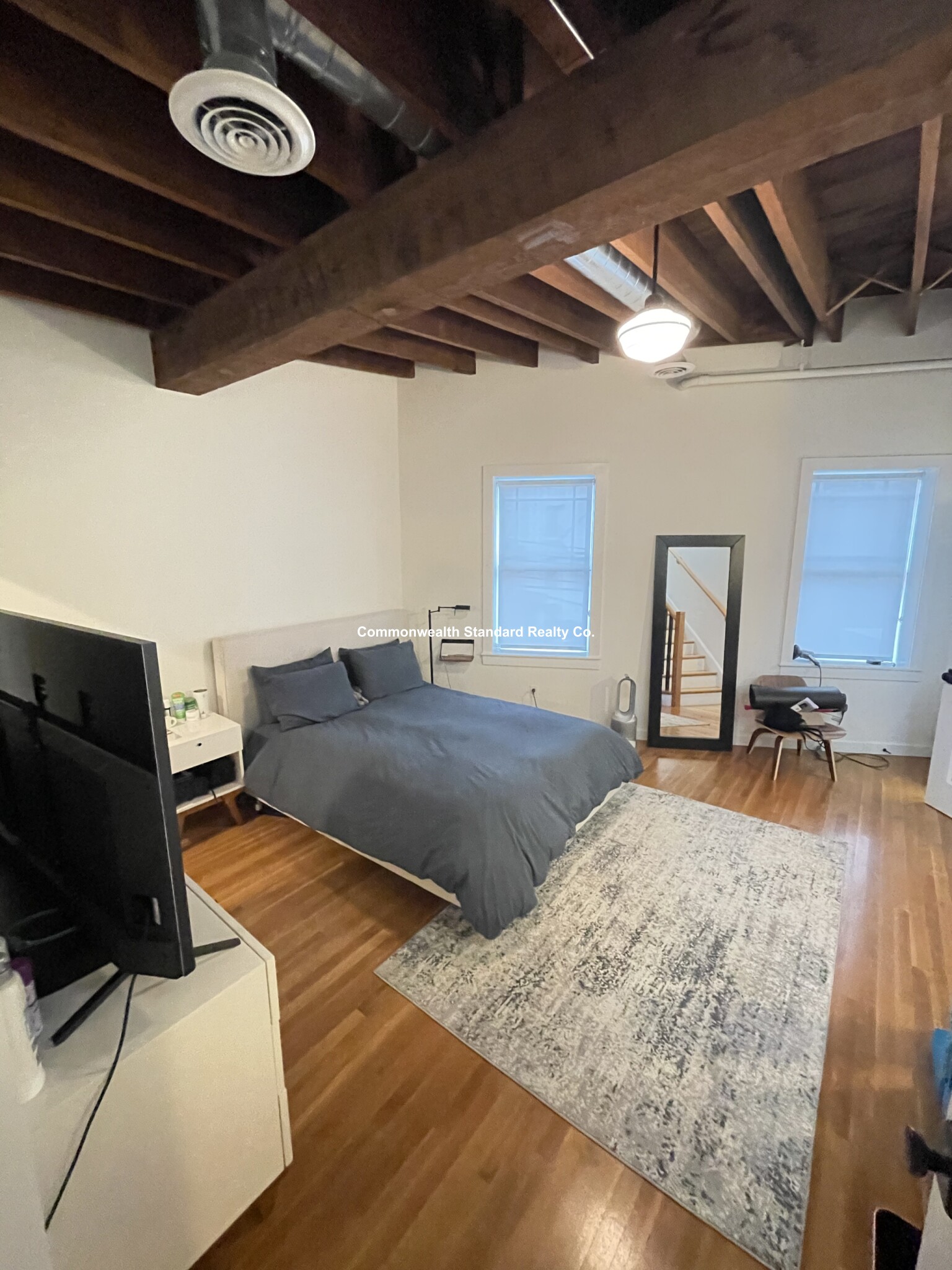 17 Saint Marys Ct, Longwood