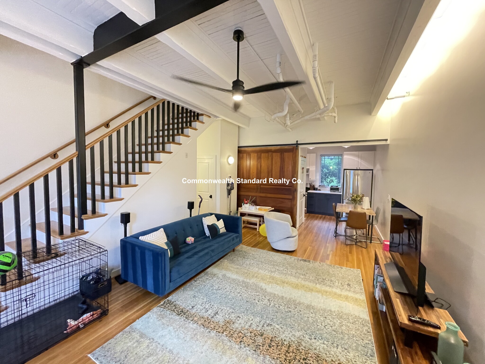 17 Saint Marys Ct, Longwood