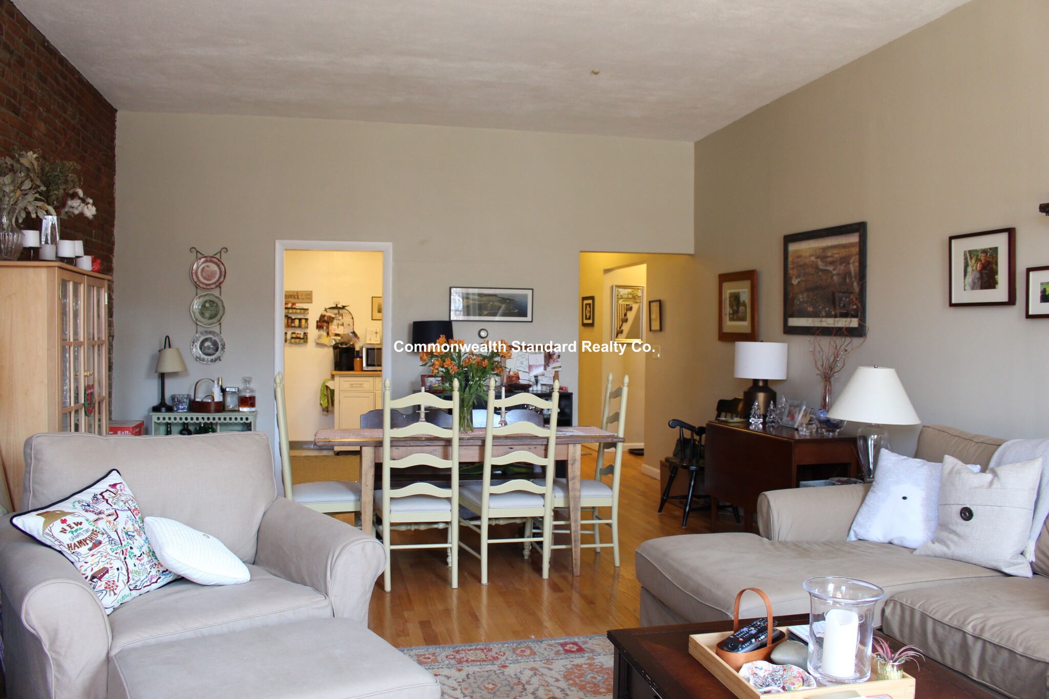 538 Massachusetts Ave, South End