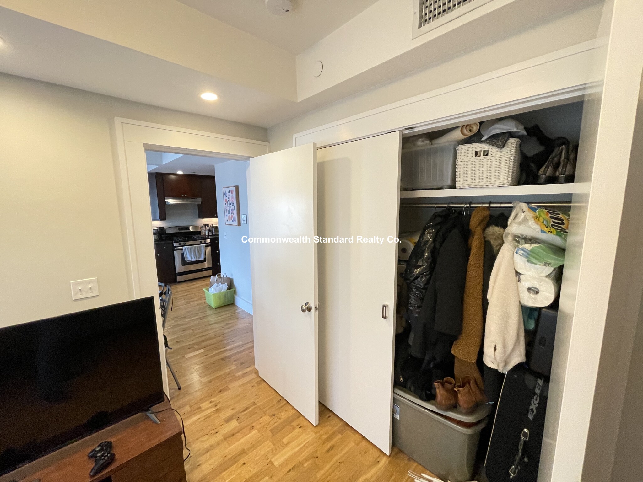 126 Charles St, East Cambridge