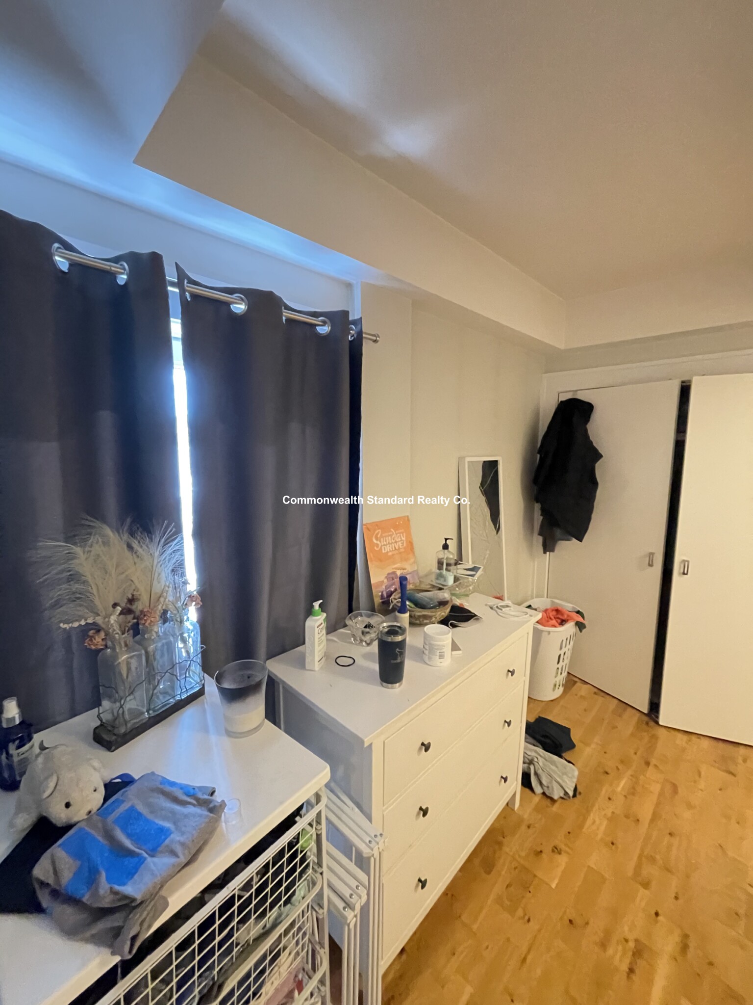 126 Charles St, East Cambridge