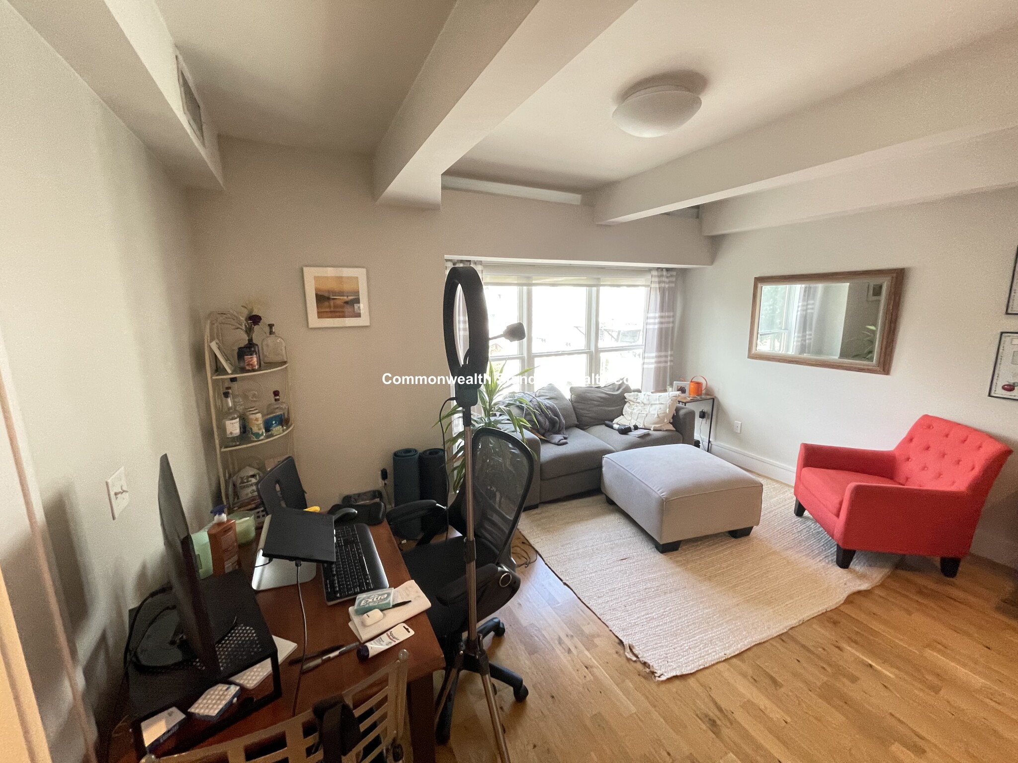 126 Charles St, East Cambridge