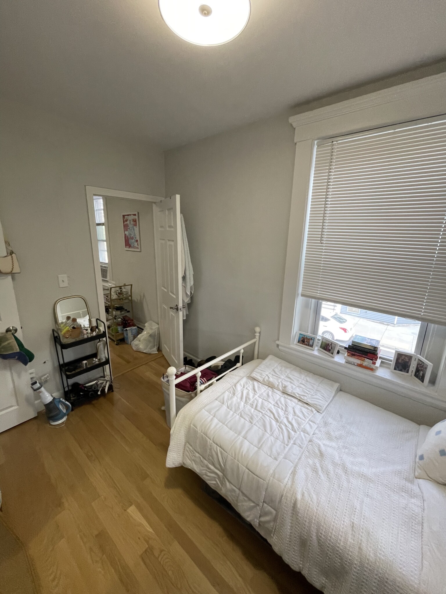 722 6th St, South Boston