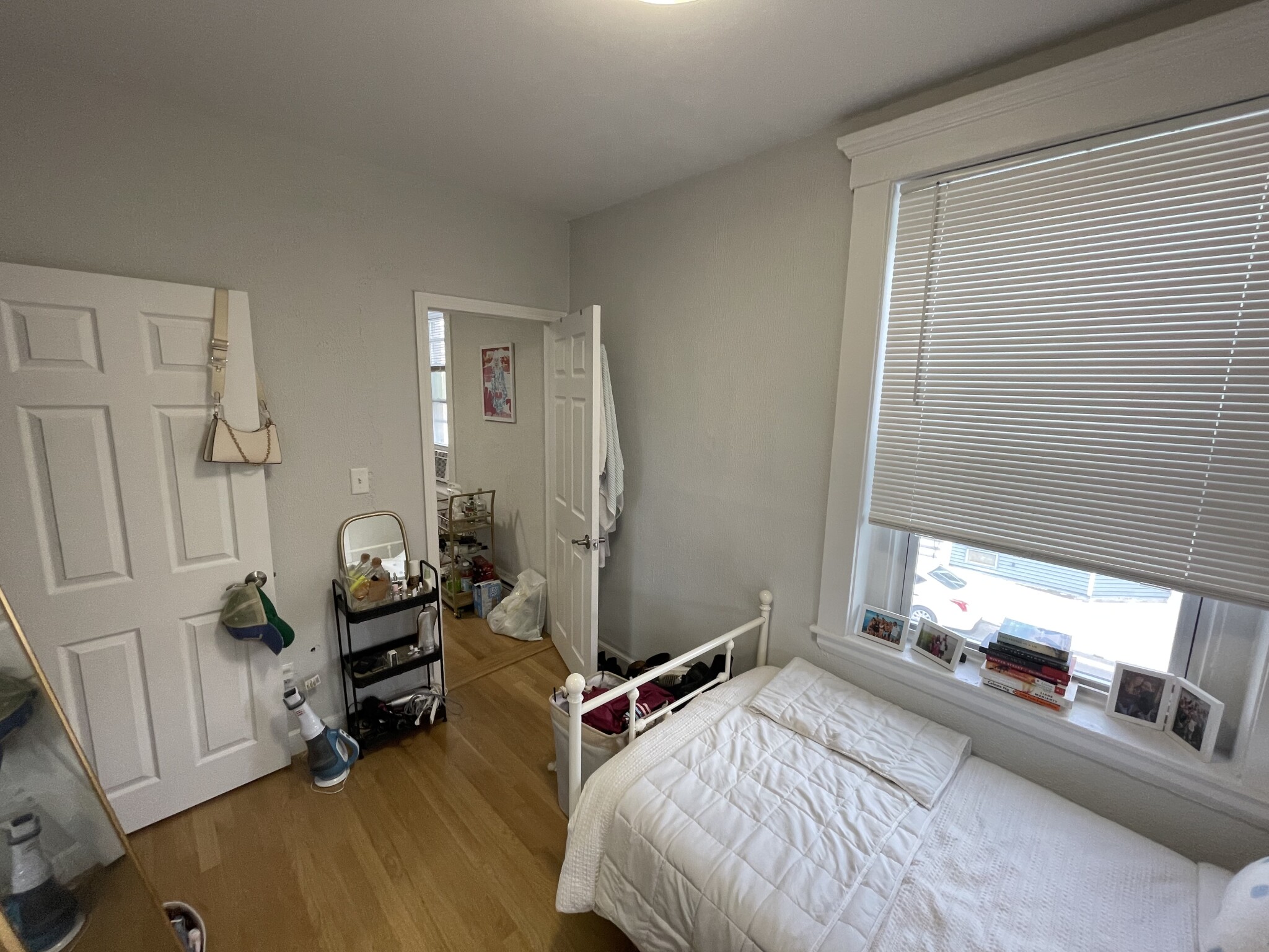 722 6th St, South Boston