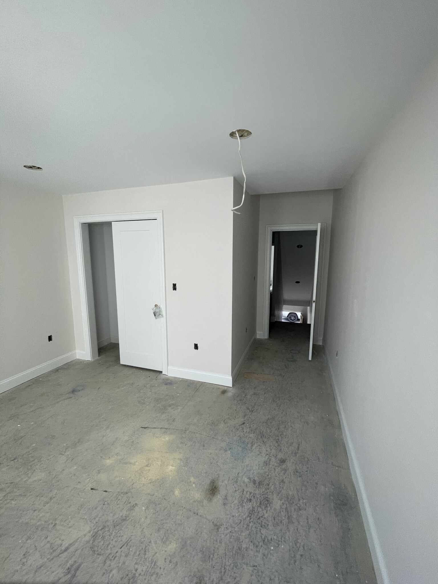 138 8th St, South Boston