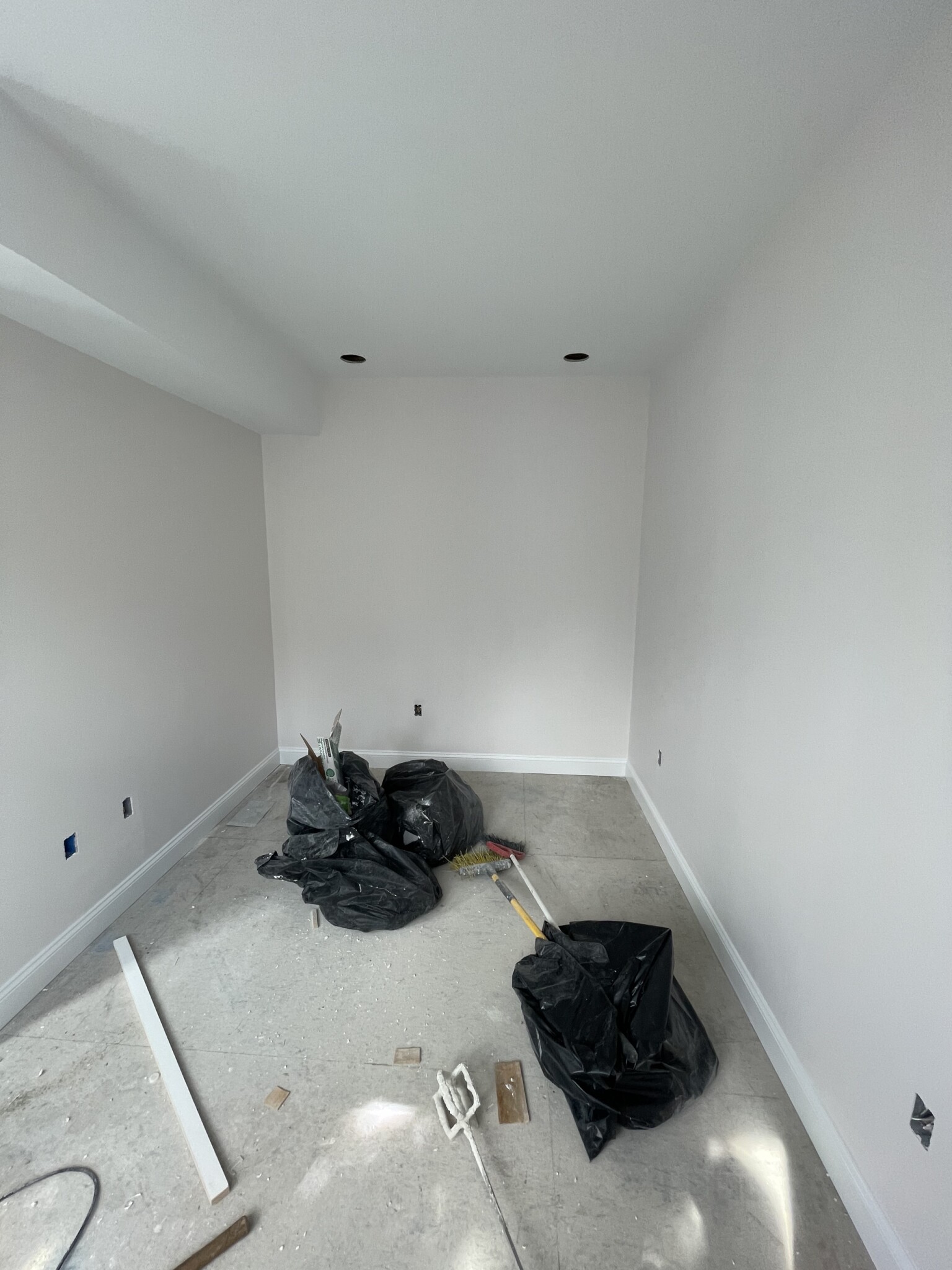 138 8th St, South Boston