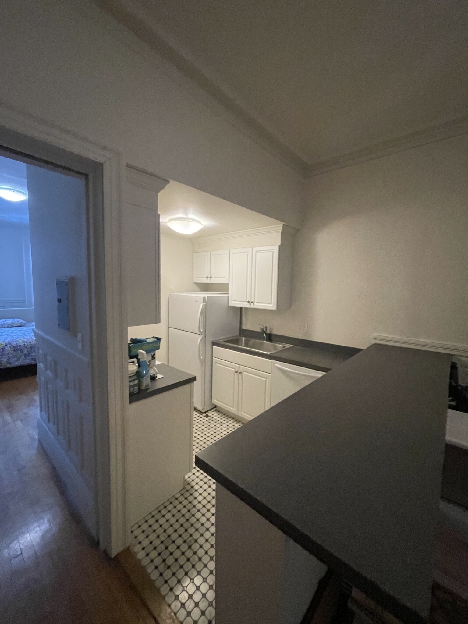 174 Bay State Rd, Fenway