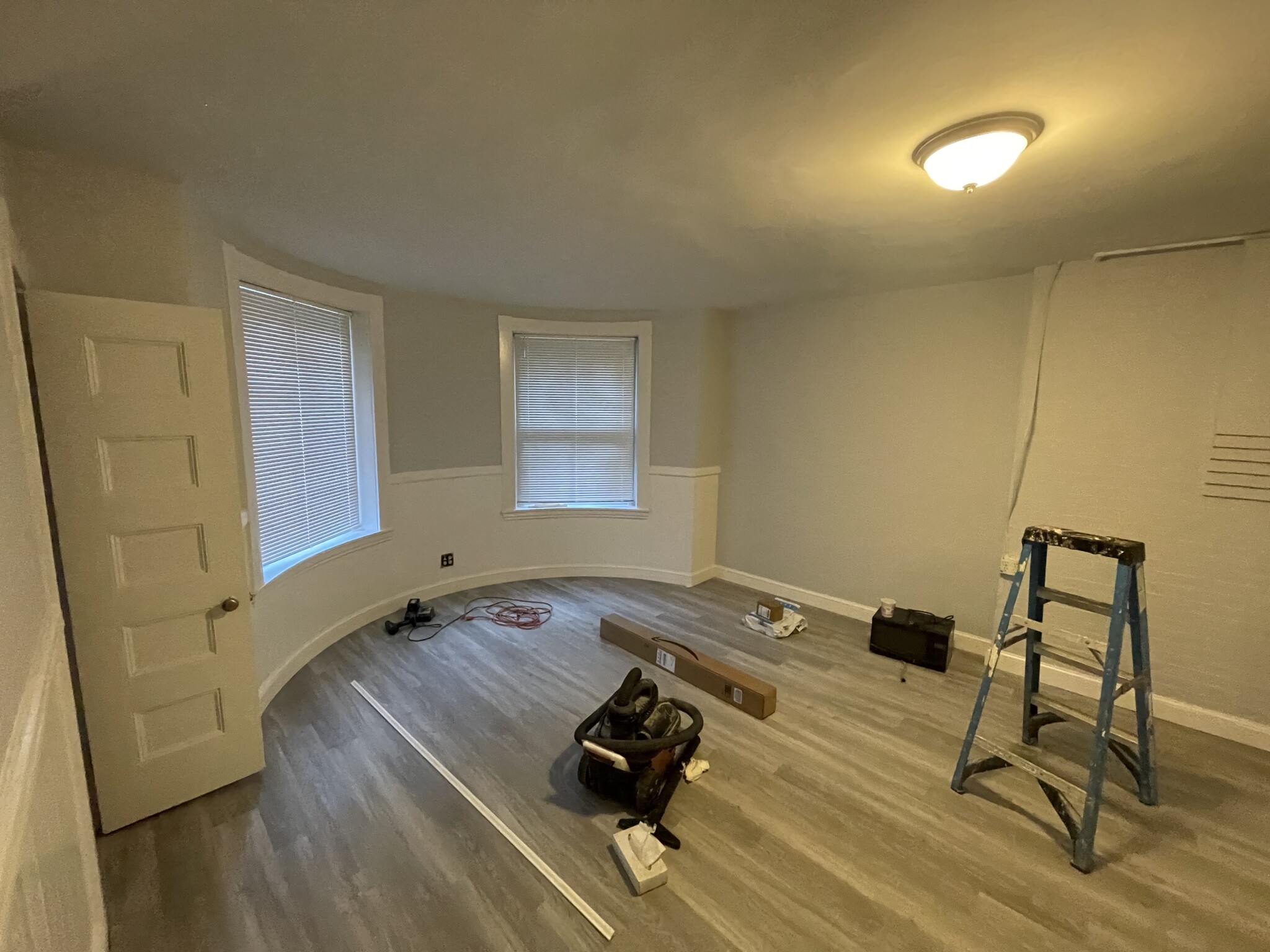 174 Bay State Rd, Fenway