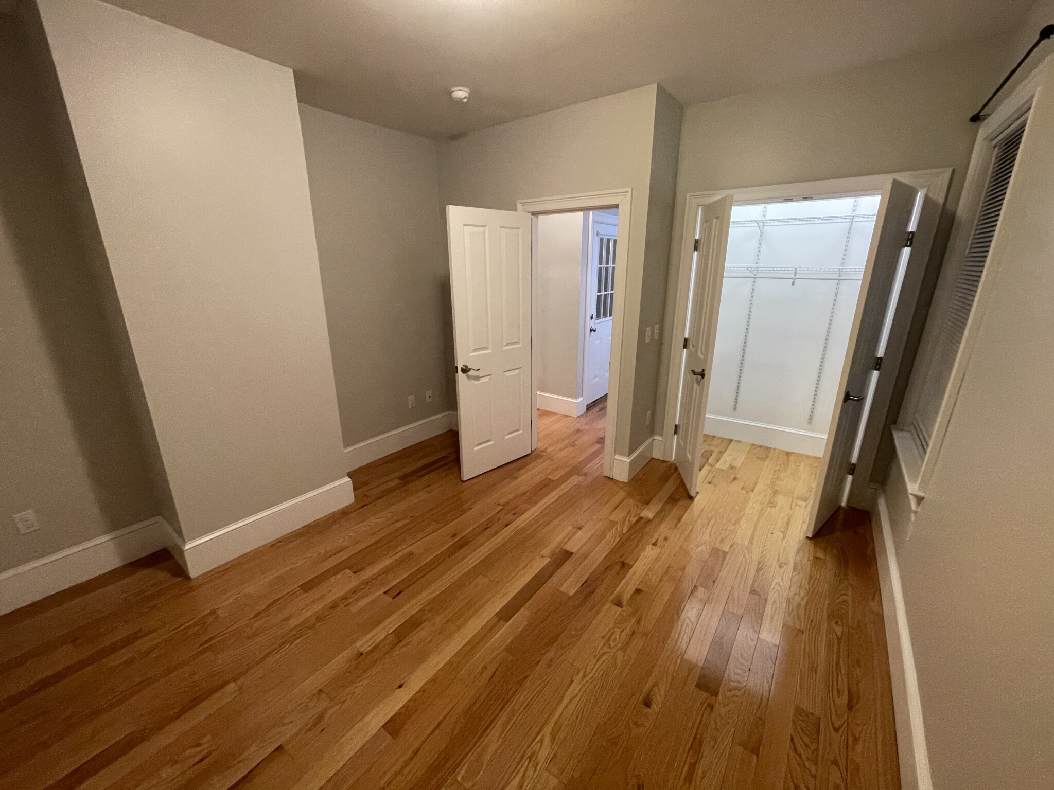 97 Dover St, Davis Square