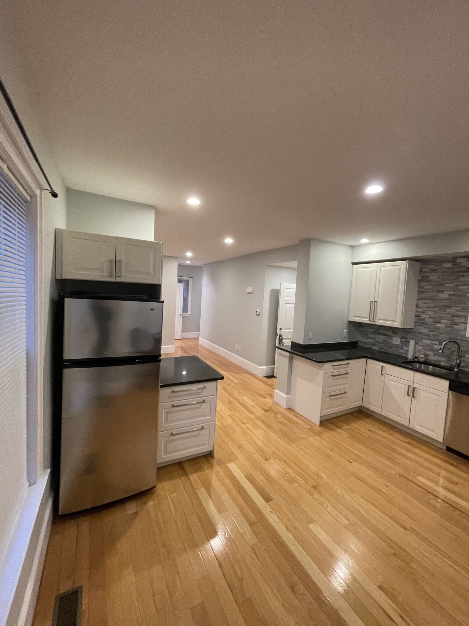 97 Dover St, Davis Square