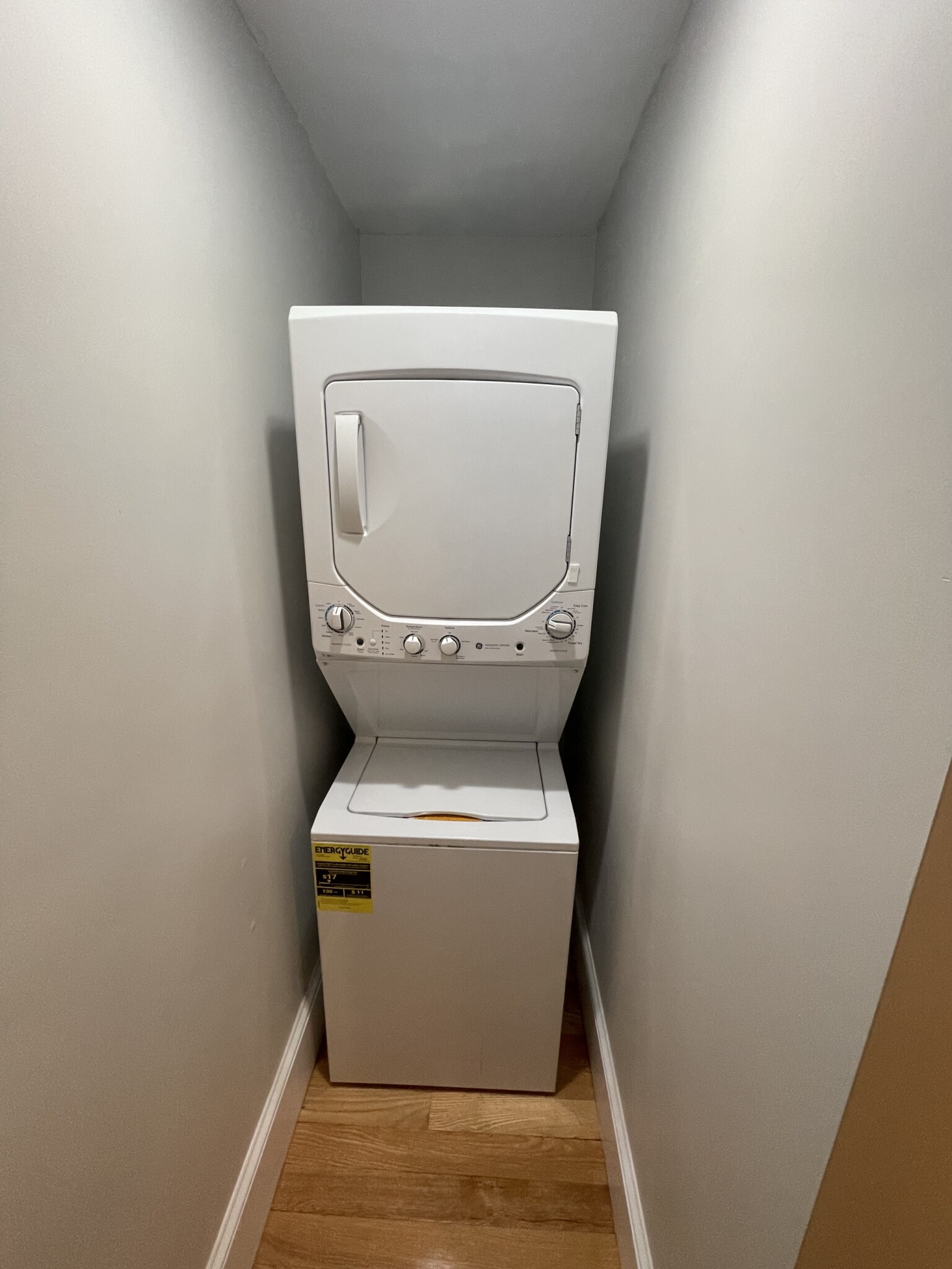 97 Dover St, Davis Square