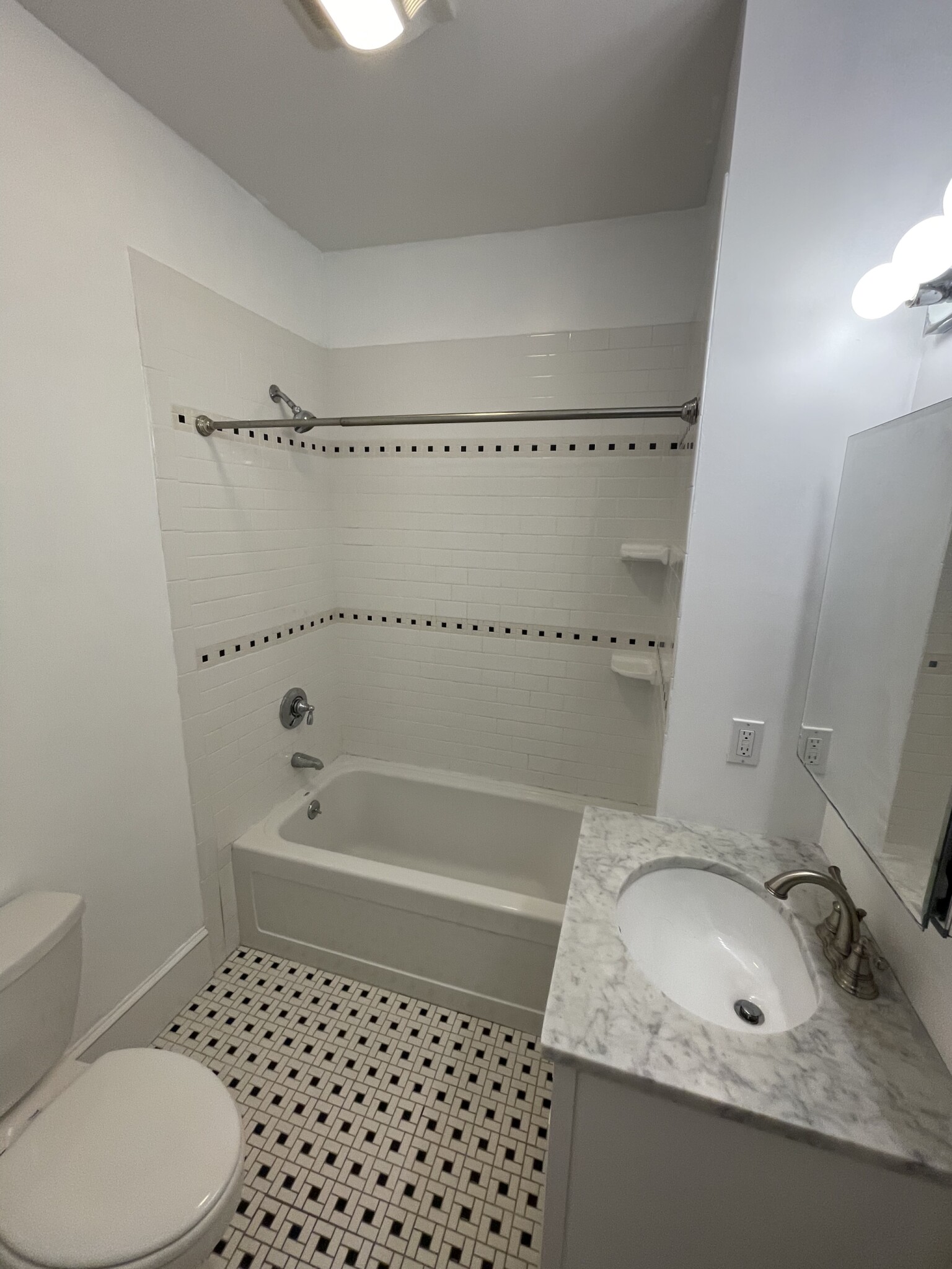 97 Dover St, Davis Square