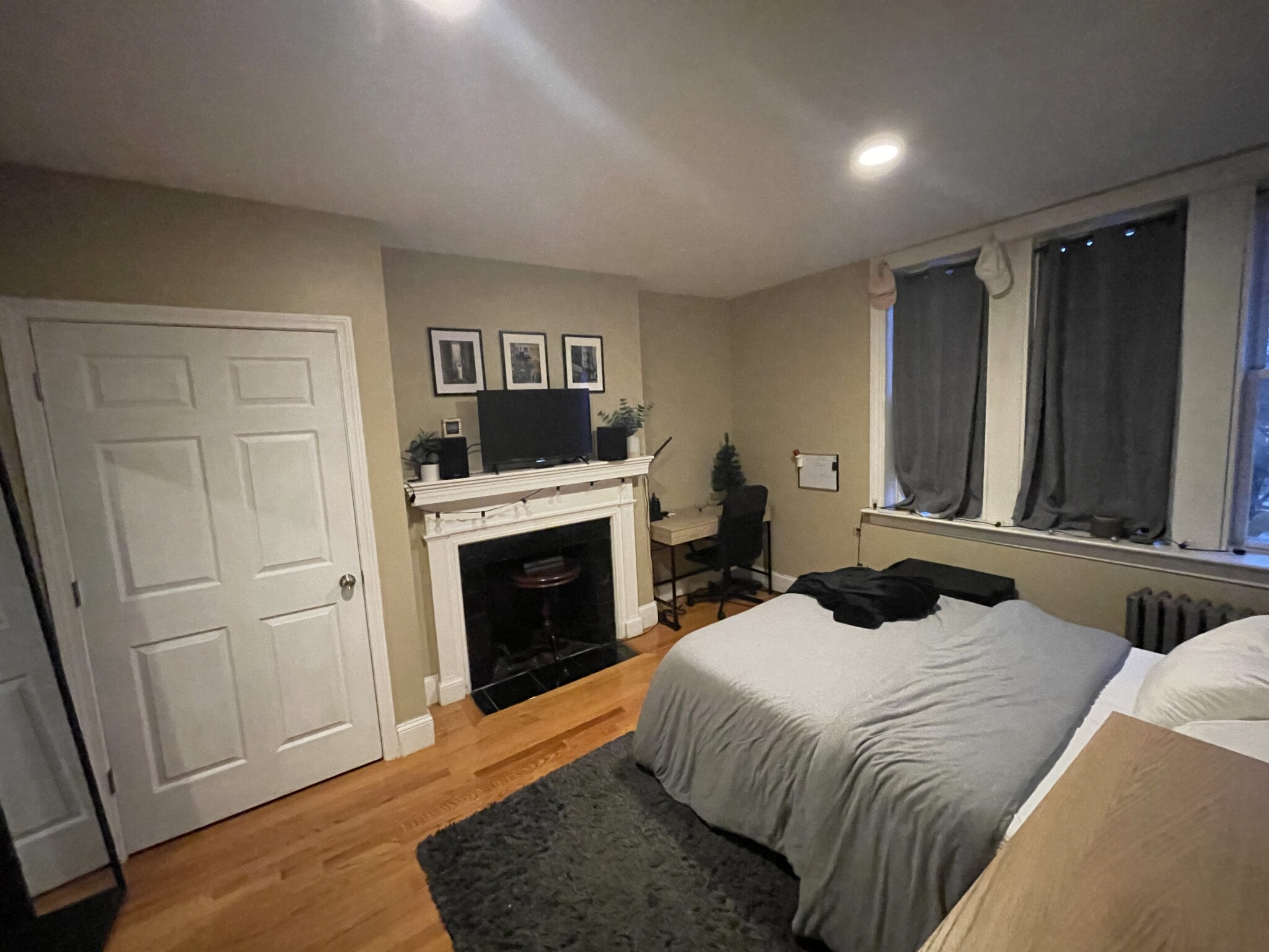 76 Egmont St, Coolidge Corner