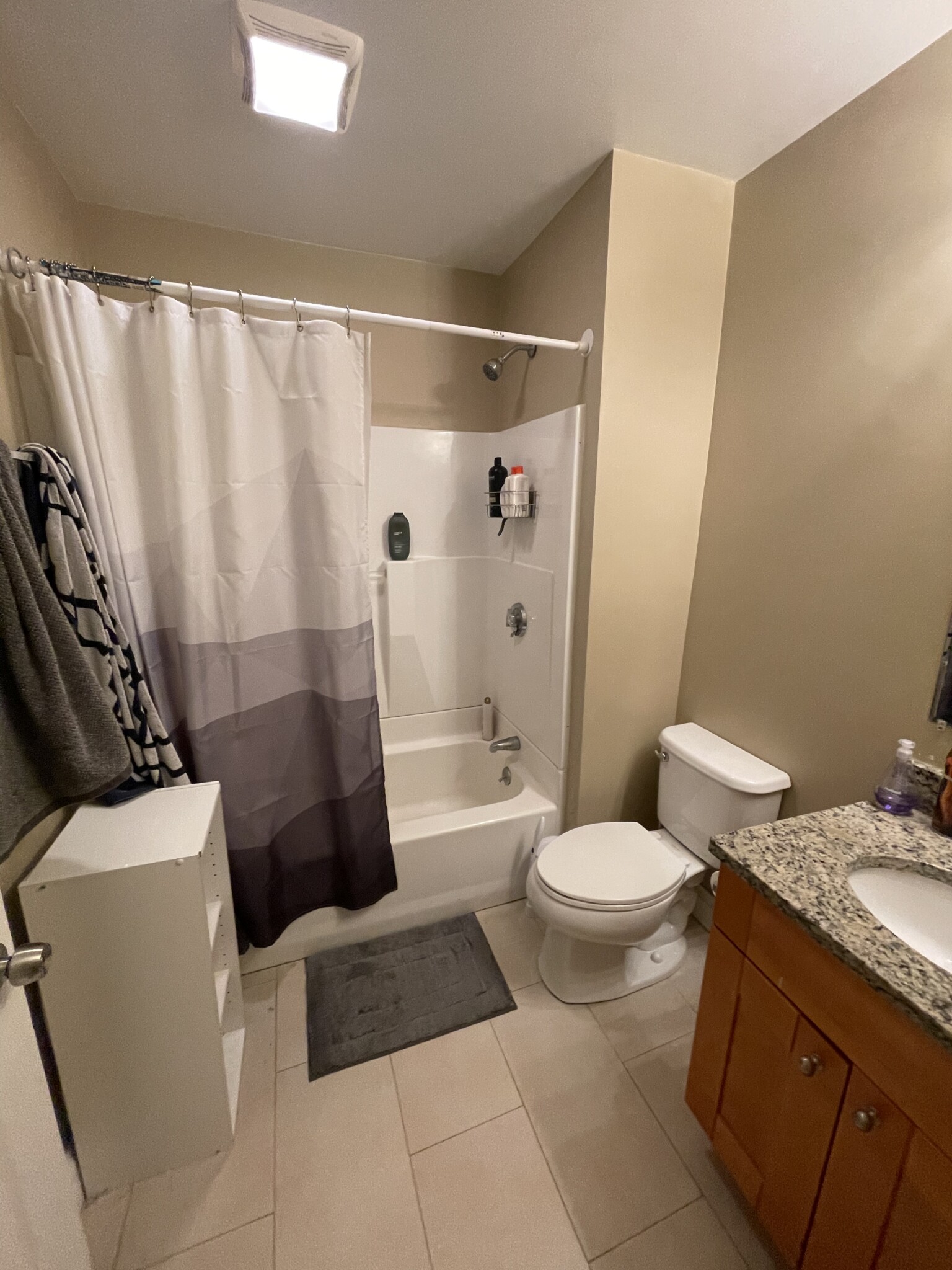 76 Egmont St, Coolidge Corner