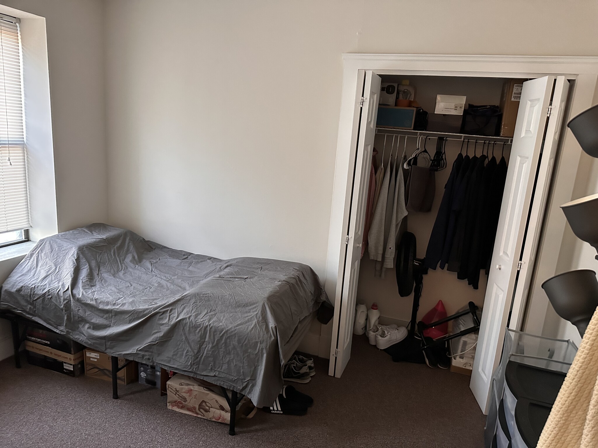 829 Beacon St, Fenway