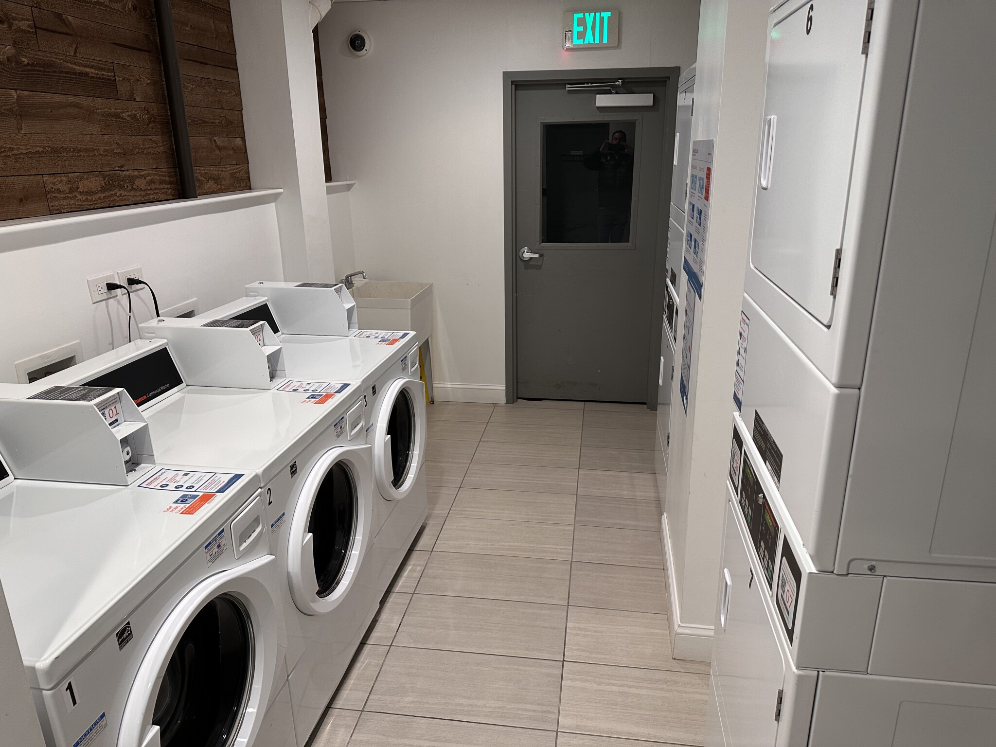 829 Beacon St, Fenway