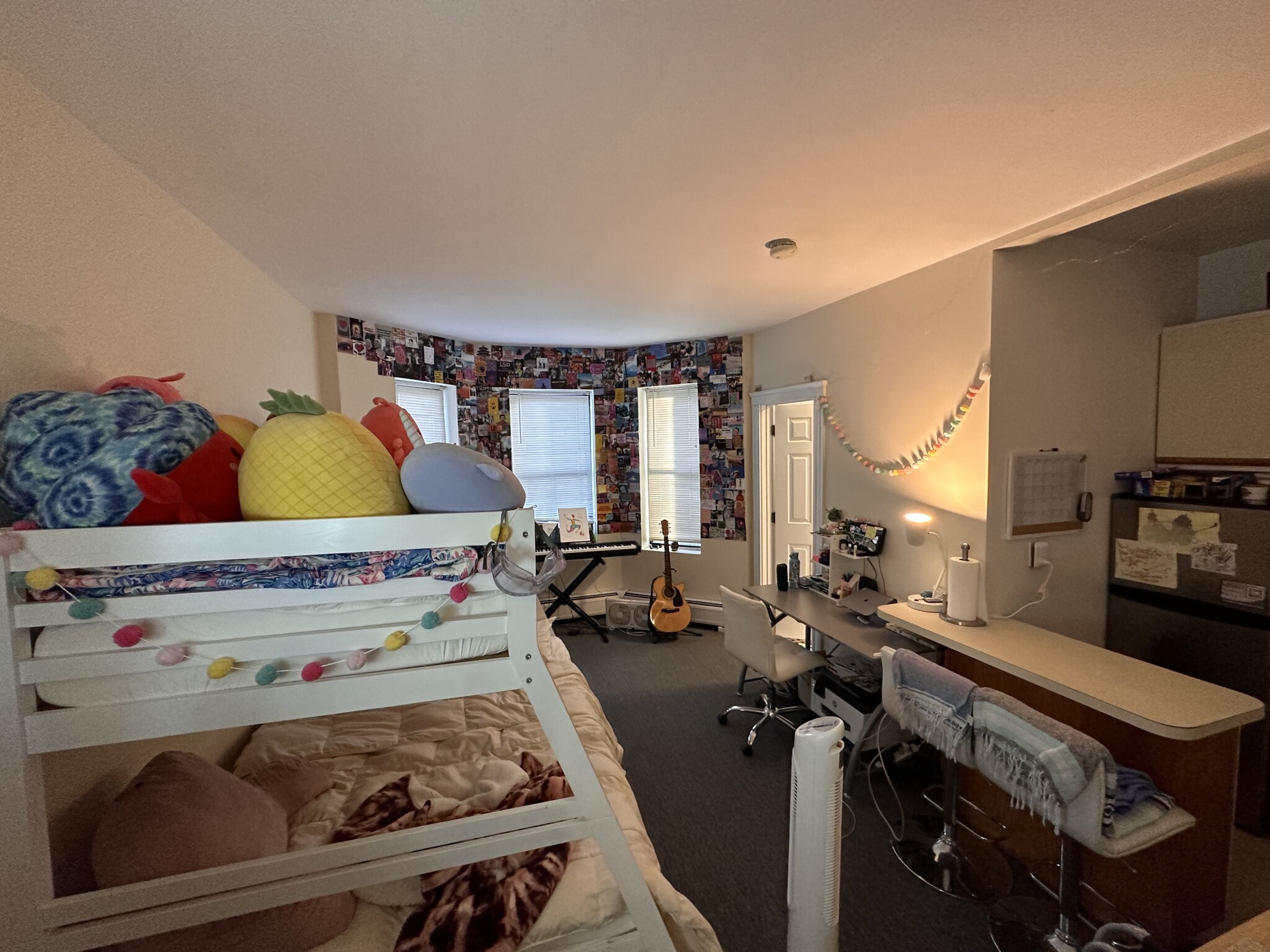 833 Beacon St, Fenway