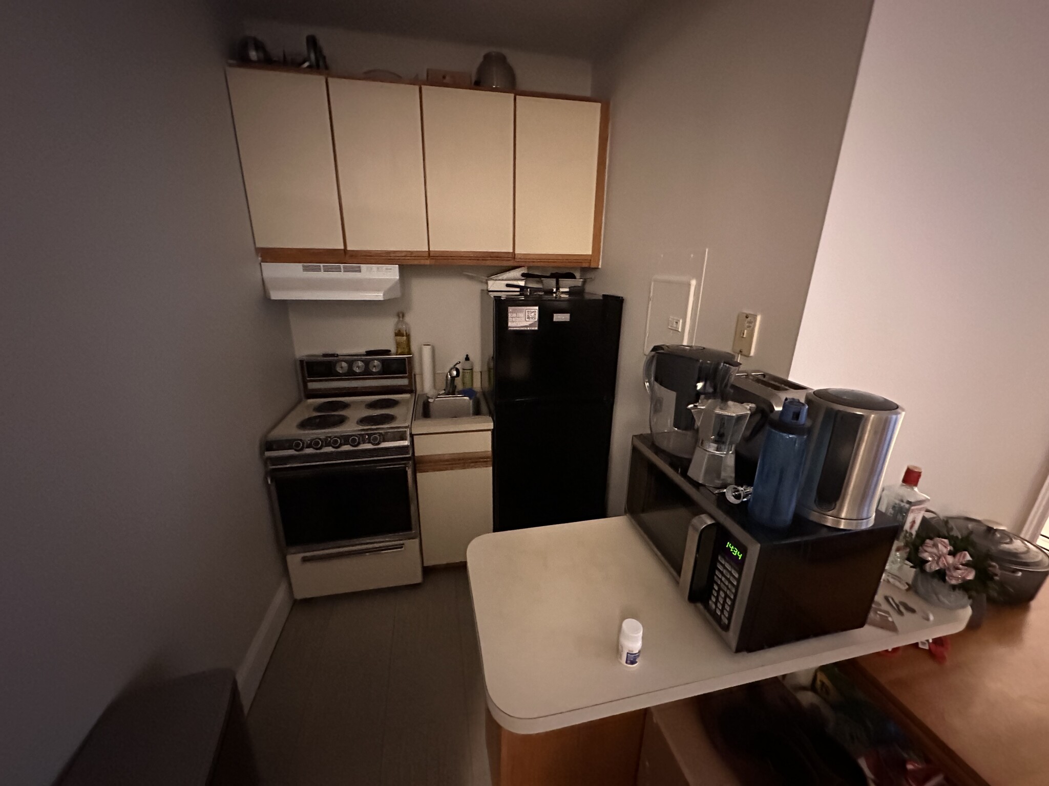 833 Beacon St, Fenway