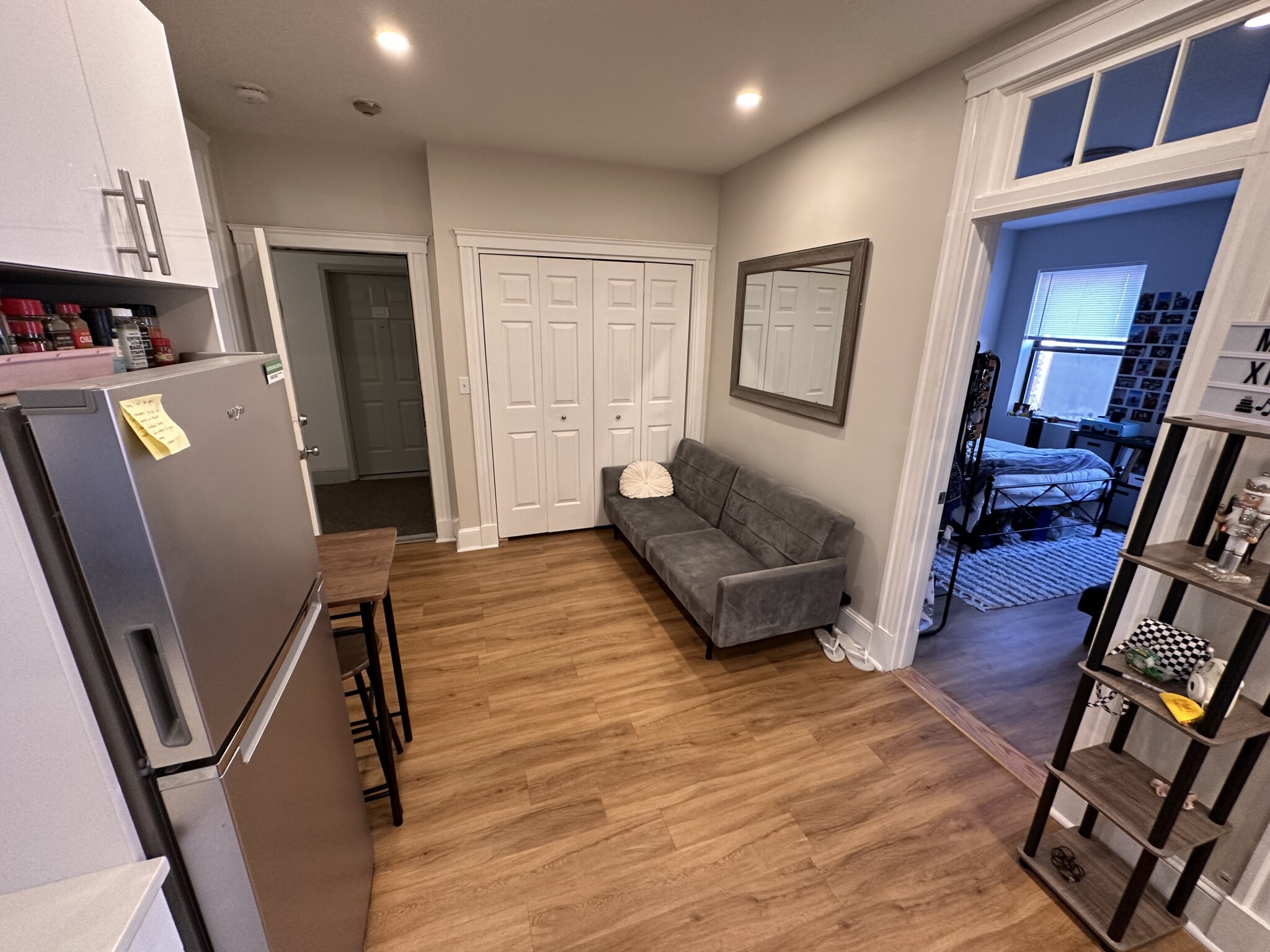 833 Beacon St, Fenway