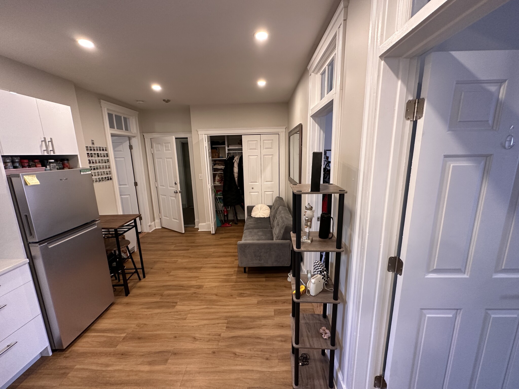 833 Beacon St, Fenway