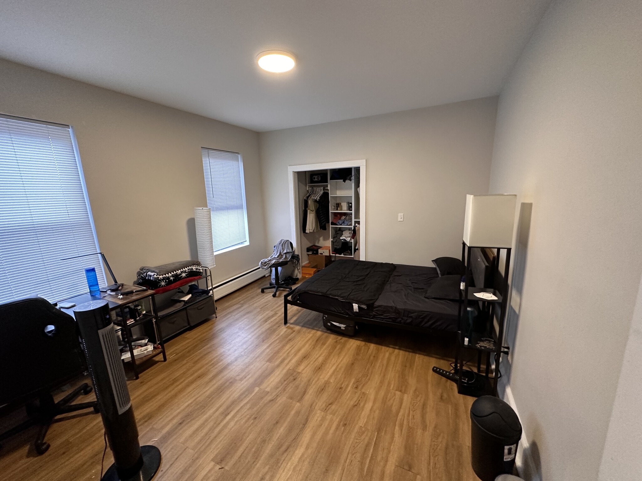 833 Beacon St, Fenway