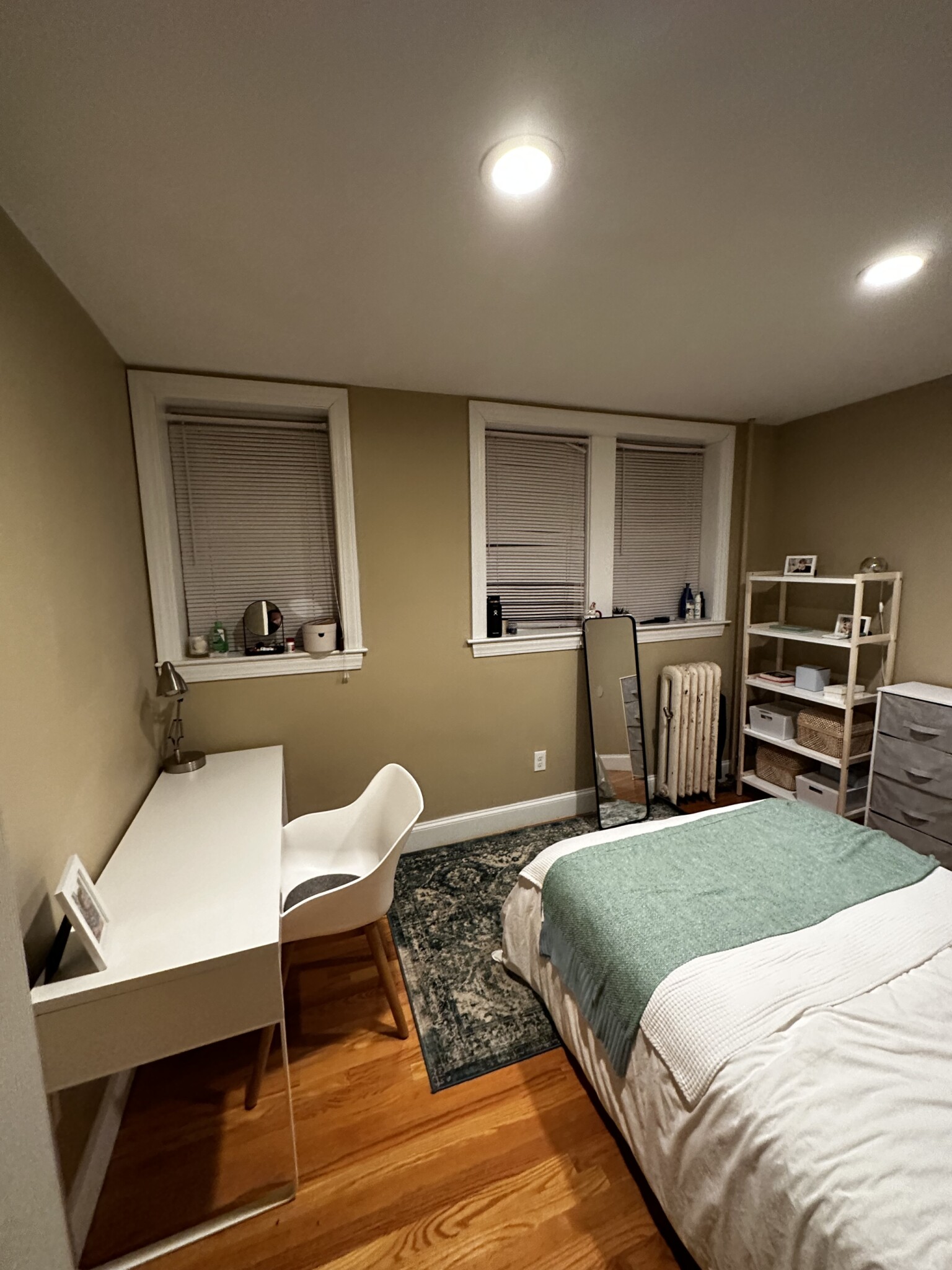 72 Egmont St, Coolidge Corner