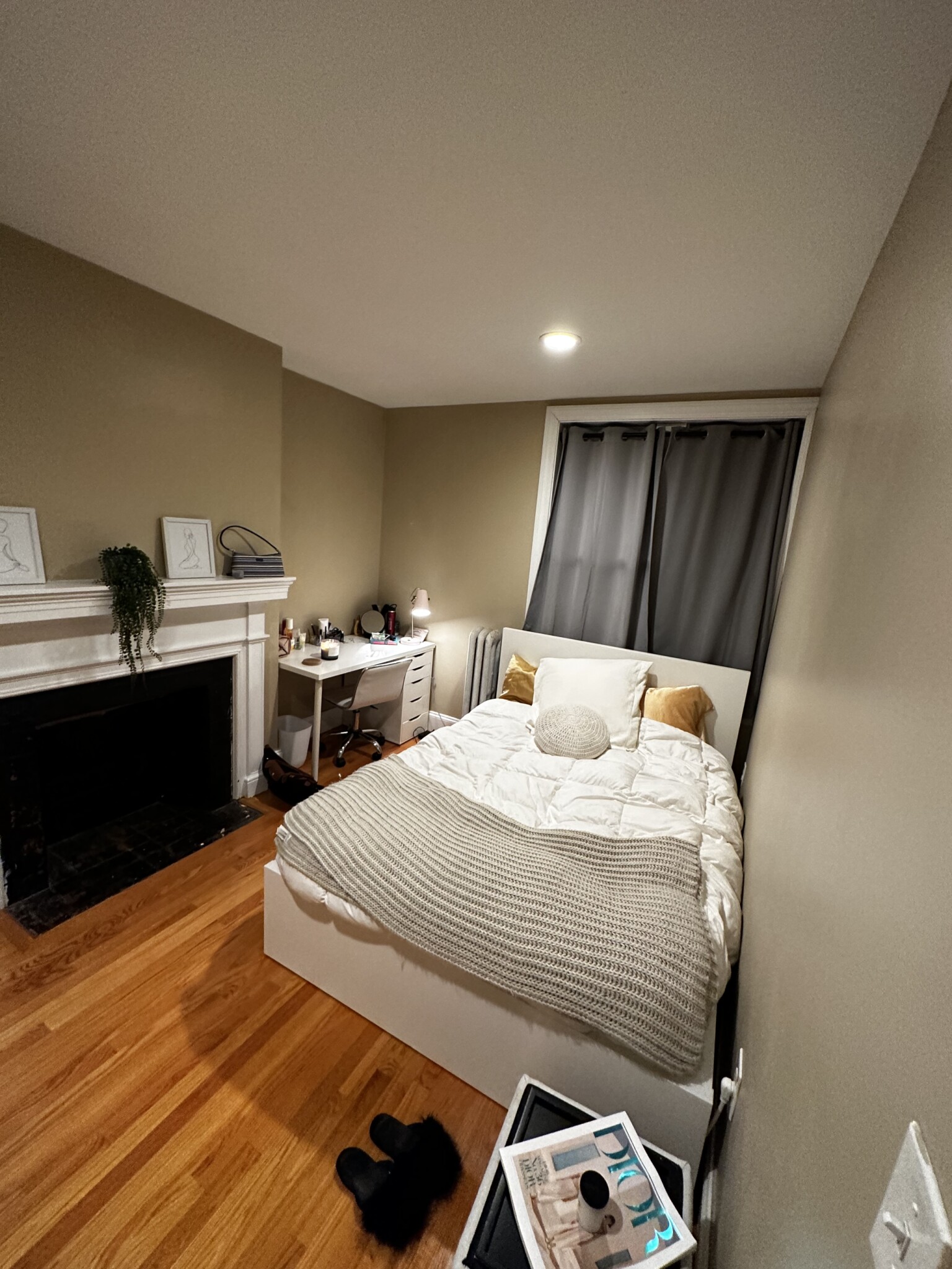 72 Egmont St, Coolidge Corner