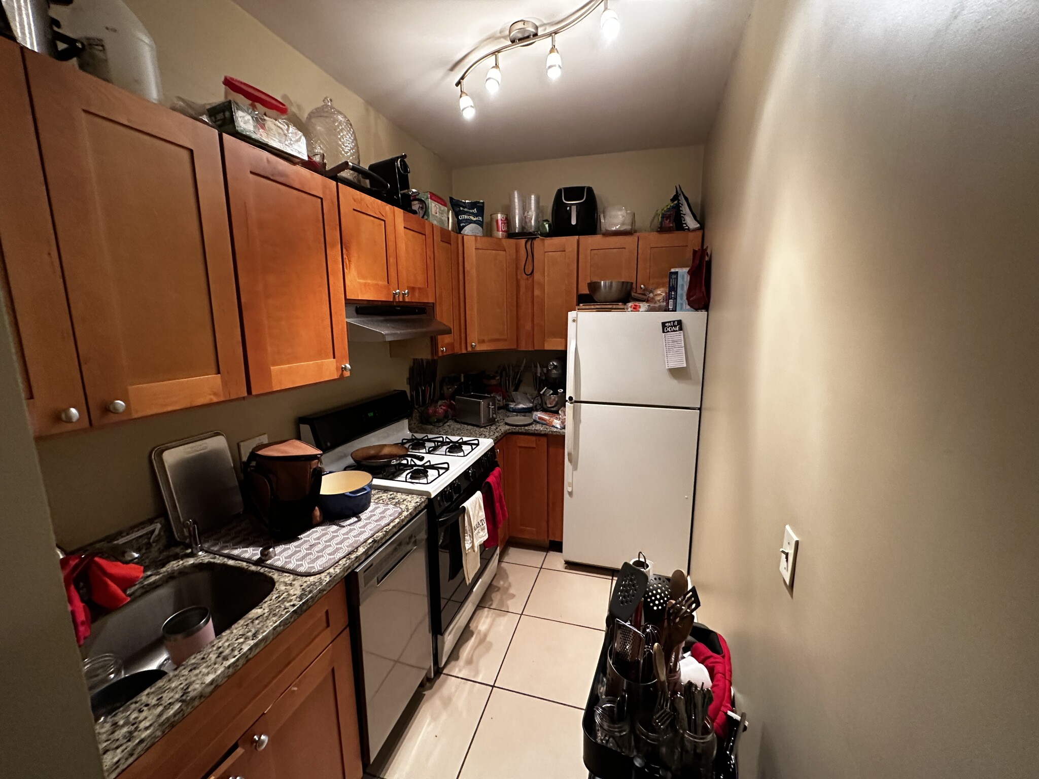 17 Highgate St, Allston