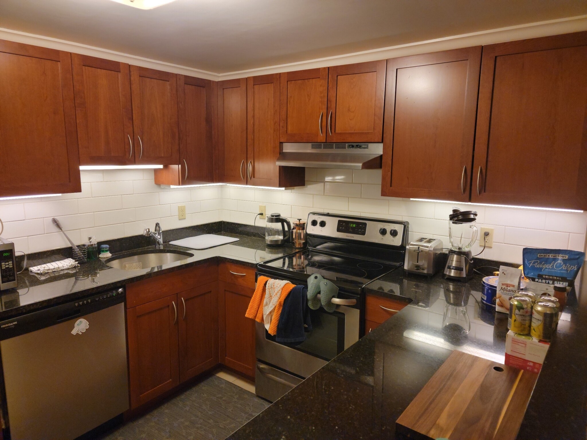 27 Glenville Ave, Allston