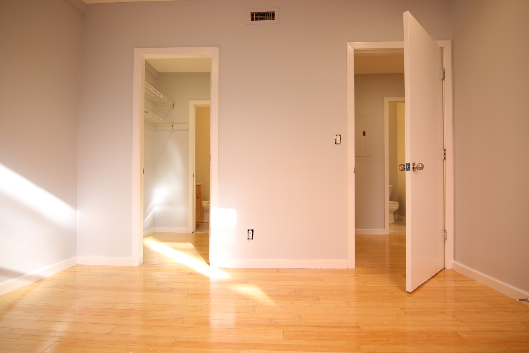 1661 Washington St, South End