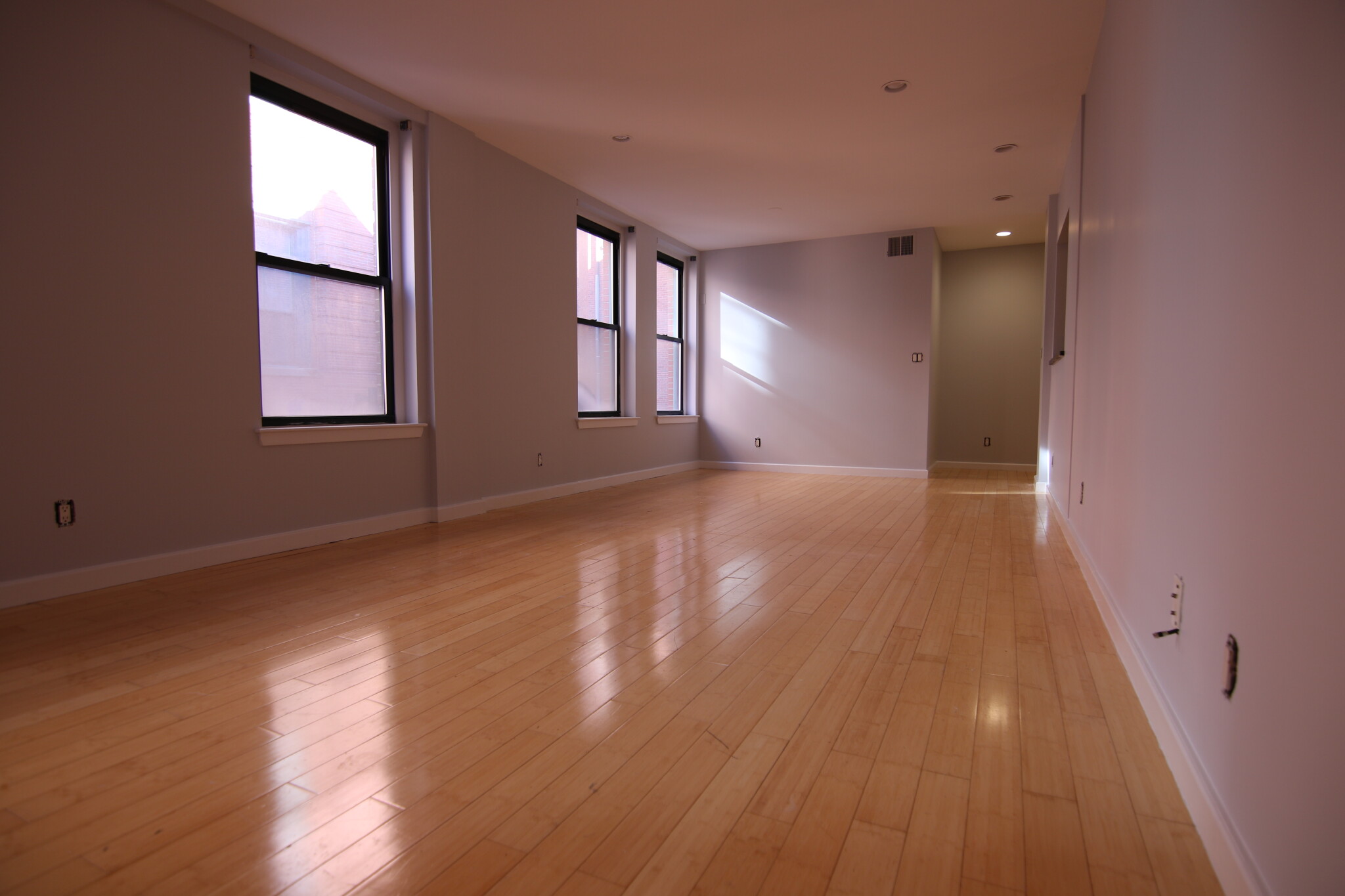 1661 Washington St, South End